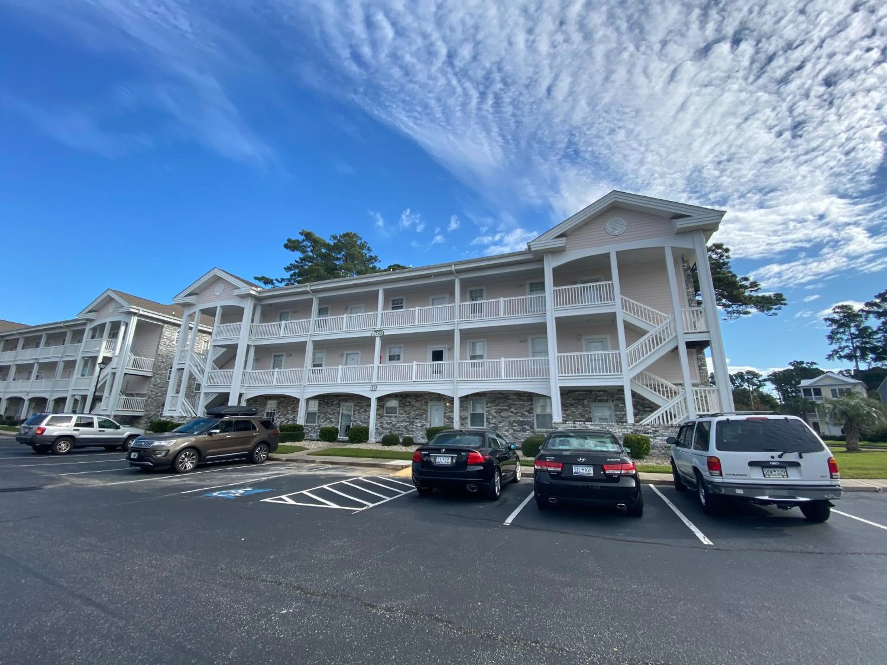 Property building in Magnolia Pointe by Palmetto Vacations