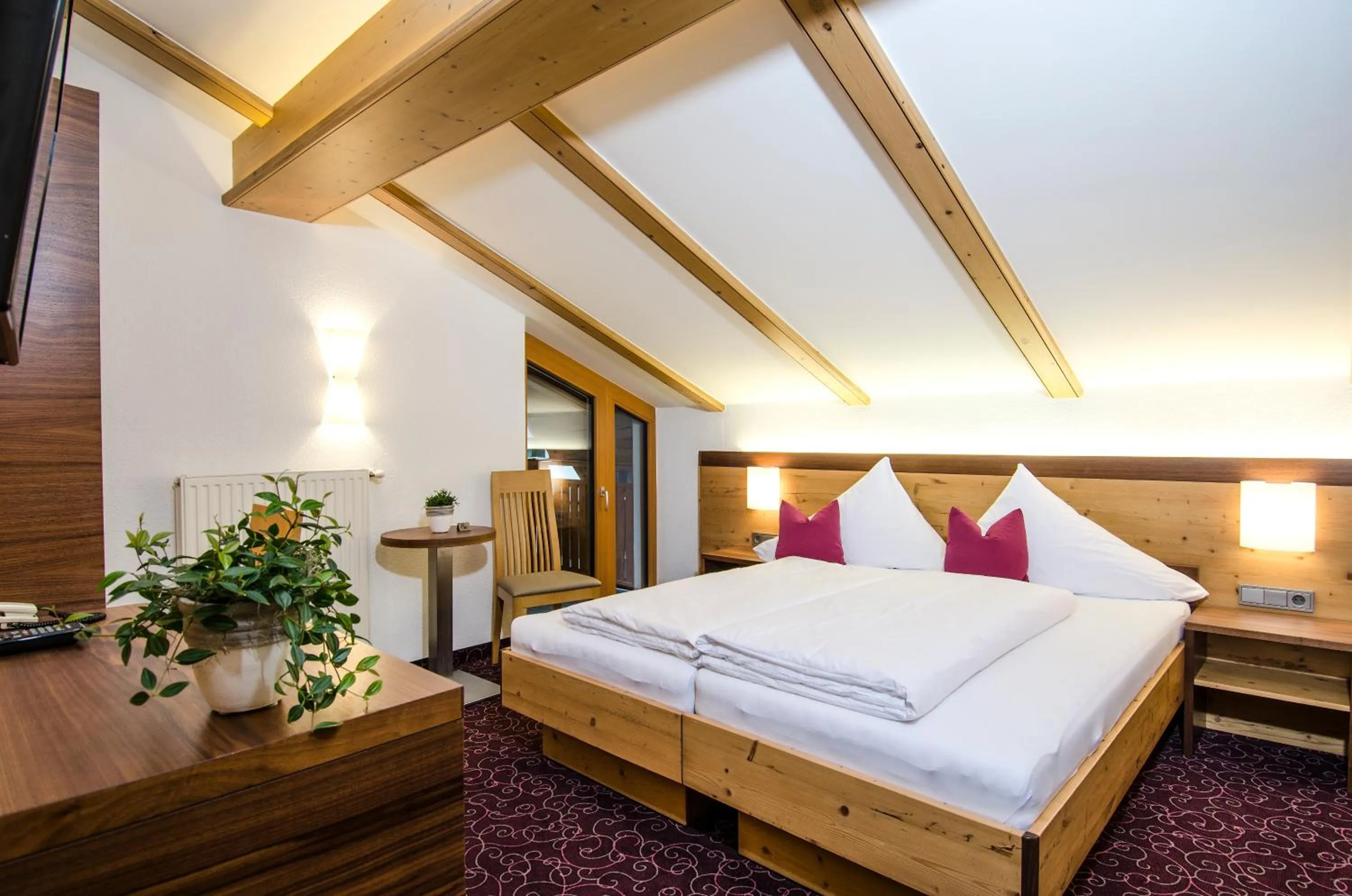 Bed in Hotel Garni Subretta