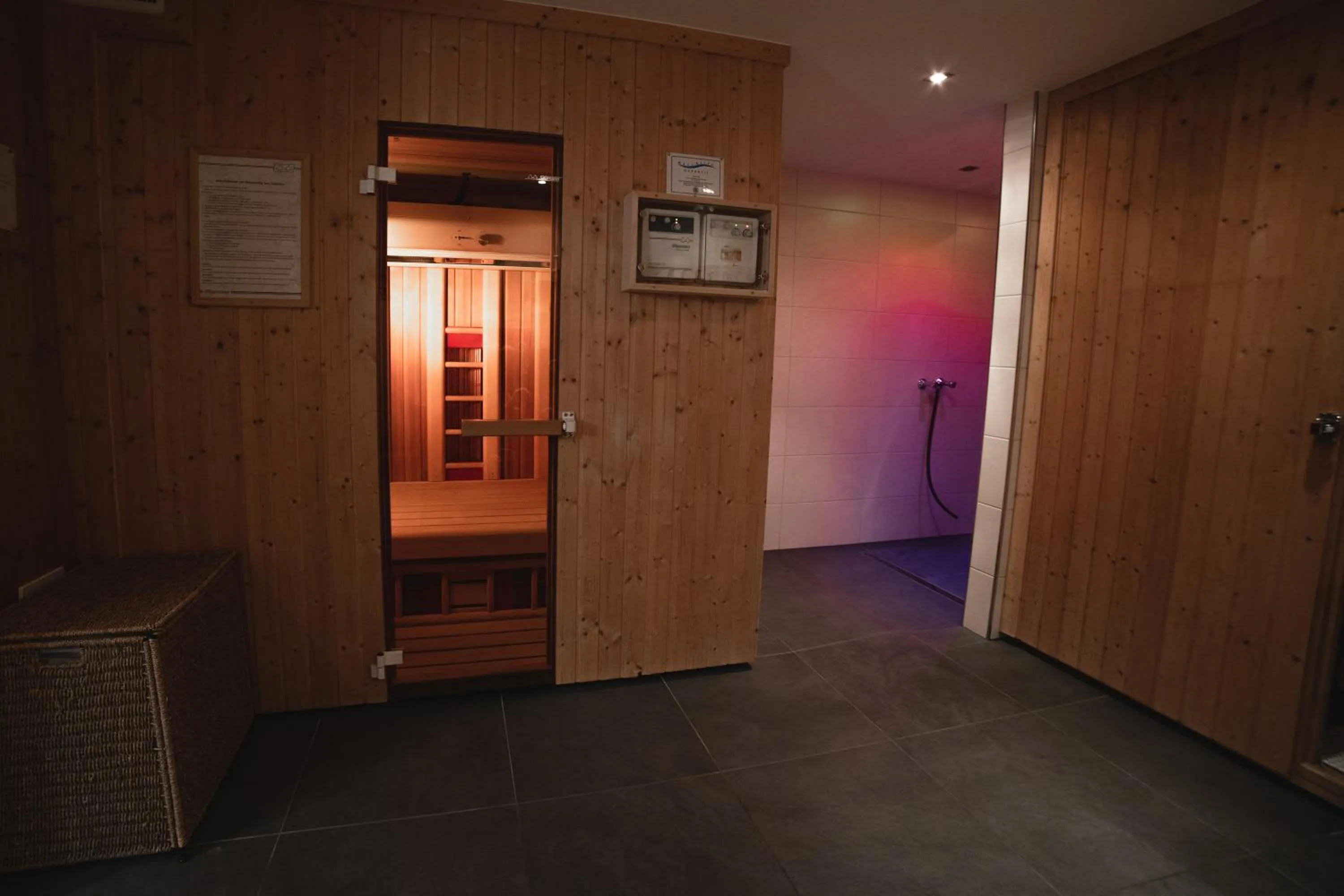 Sauna in Hotel Landhaus Neumayr