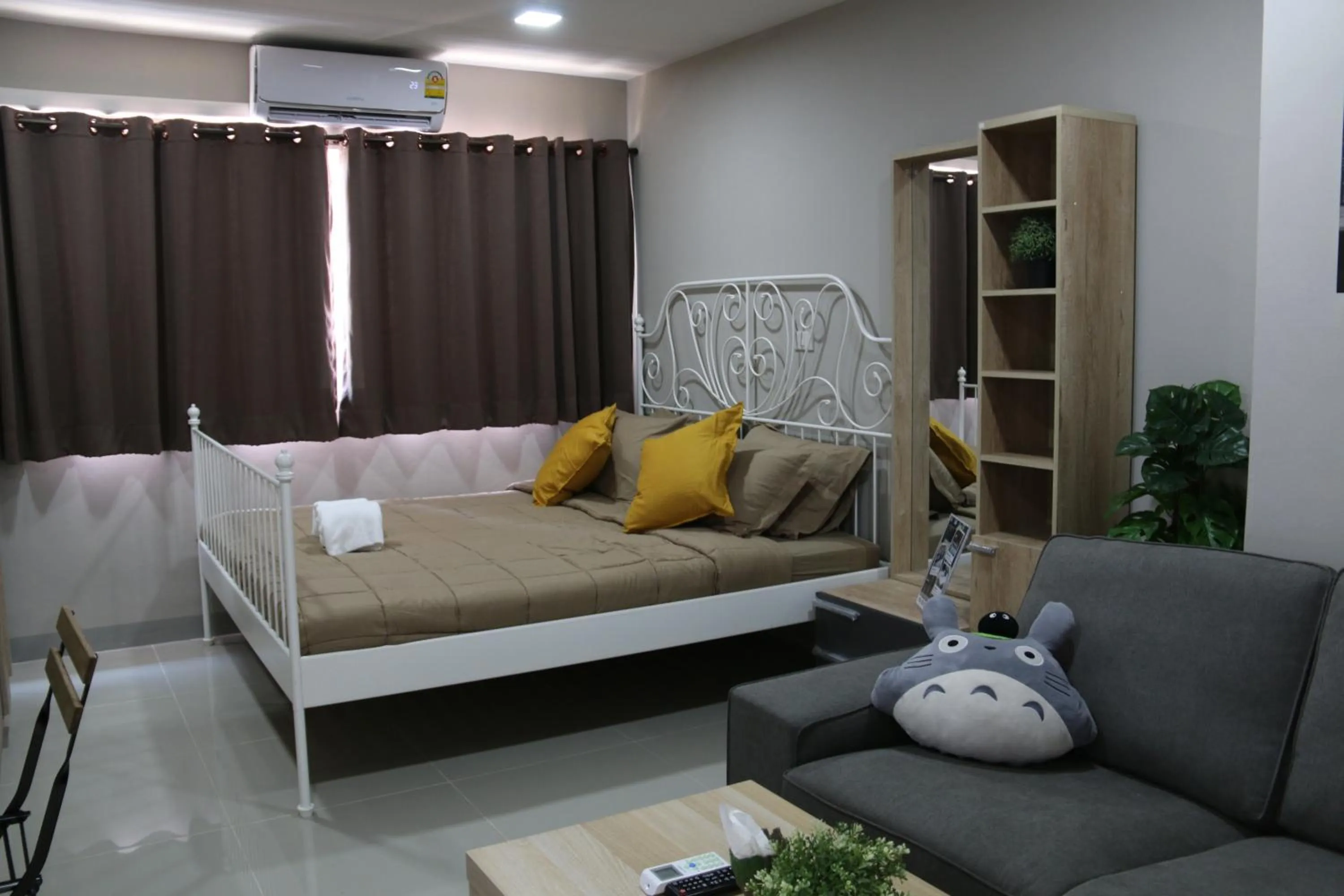 Decorative detail, Bed in iResidence hotel