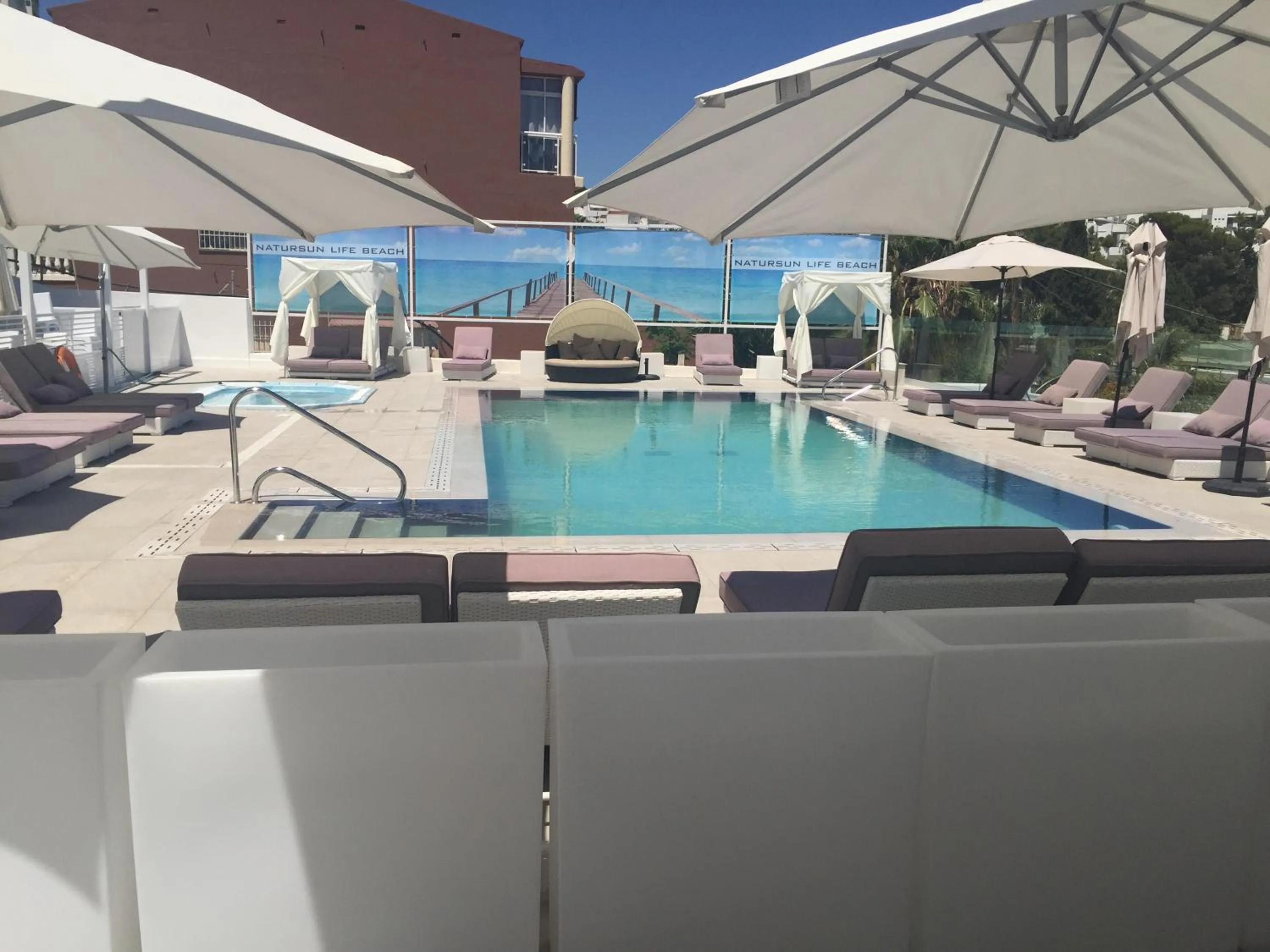 Day in Hotel Natursun