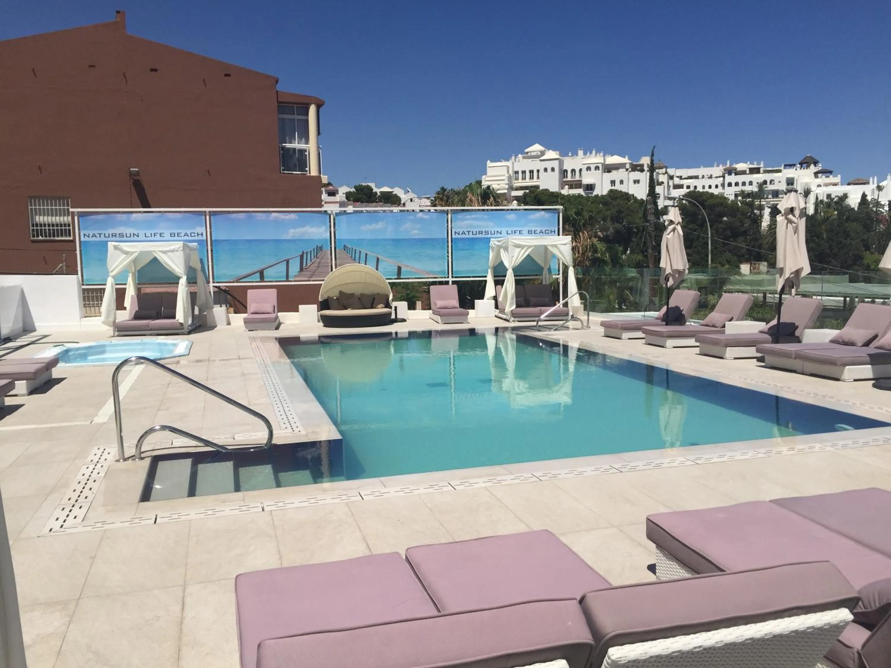 Day in Hotel Natursun