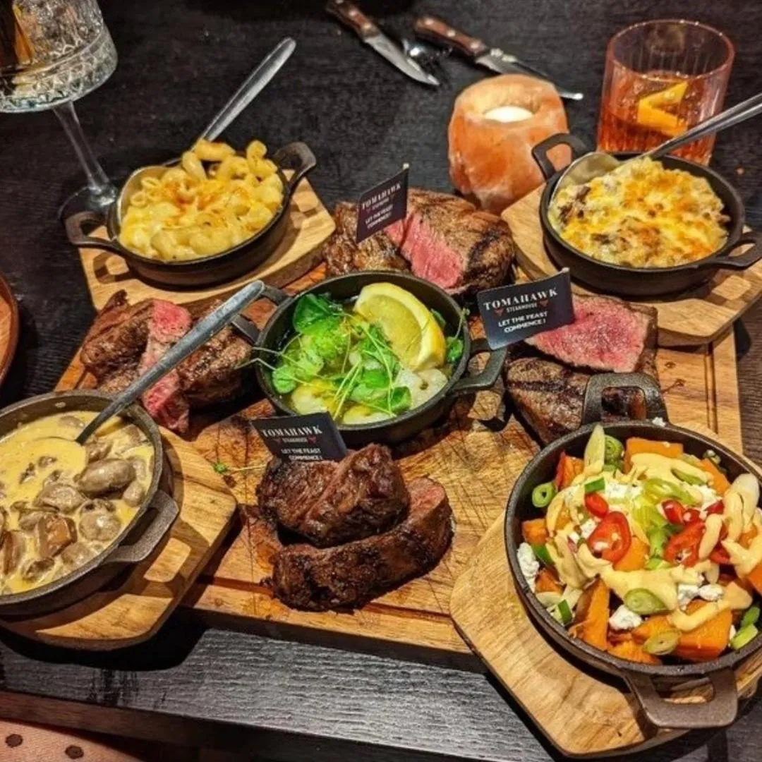 Dinner in Tomahawk Steakhouse Potto