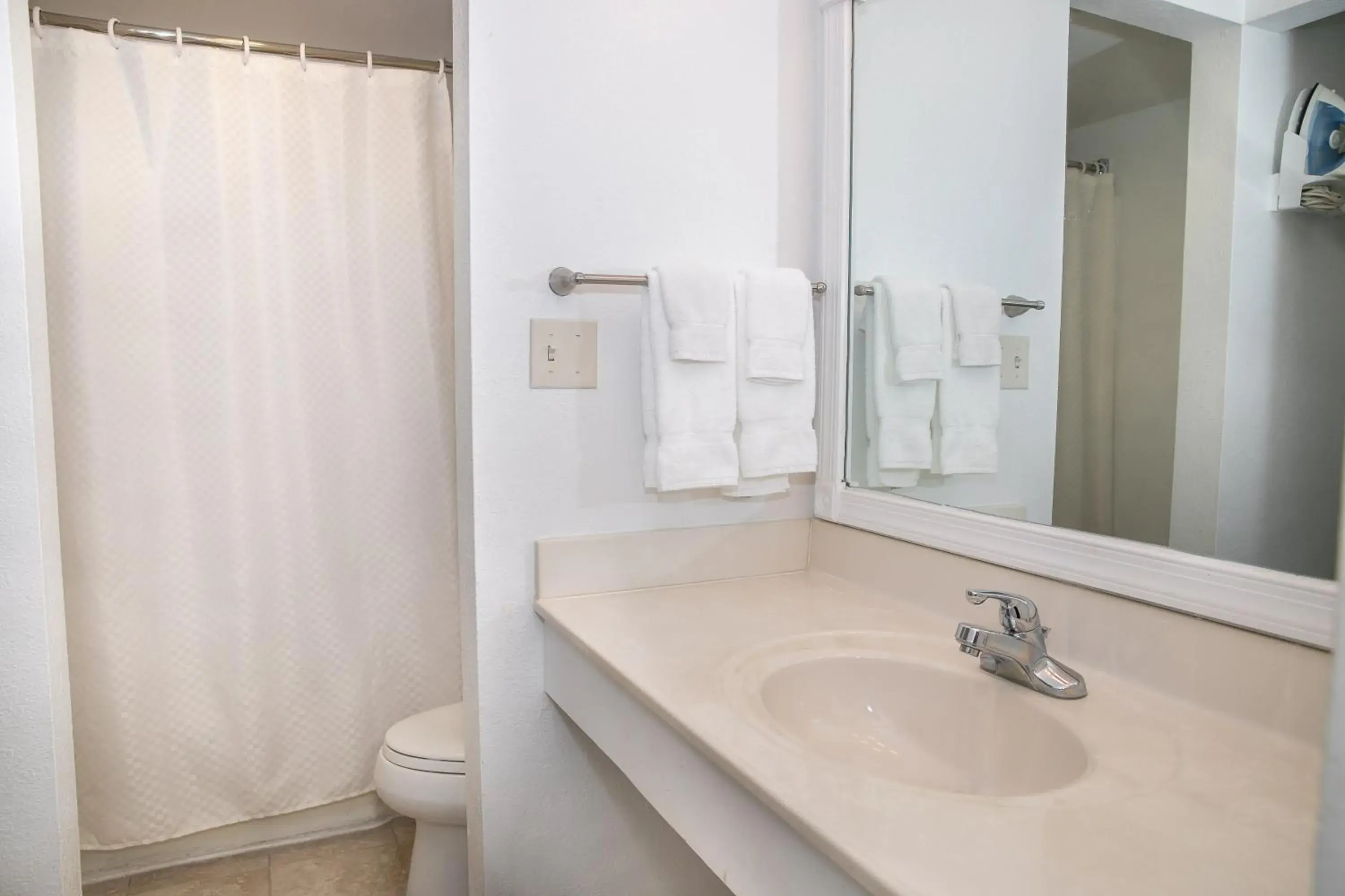 Main Building Room with Two Queen Beds in The Sea Ranch Resort Main Building Room with Two Queen Beds in The Sea Ranch Resort
