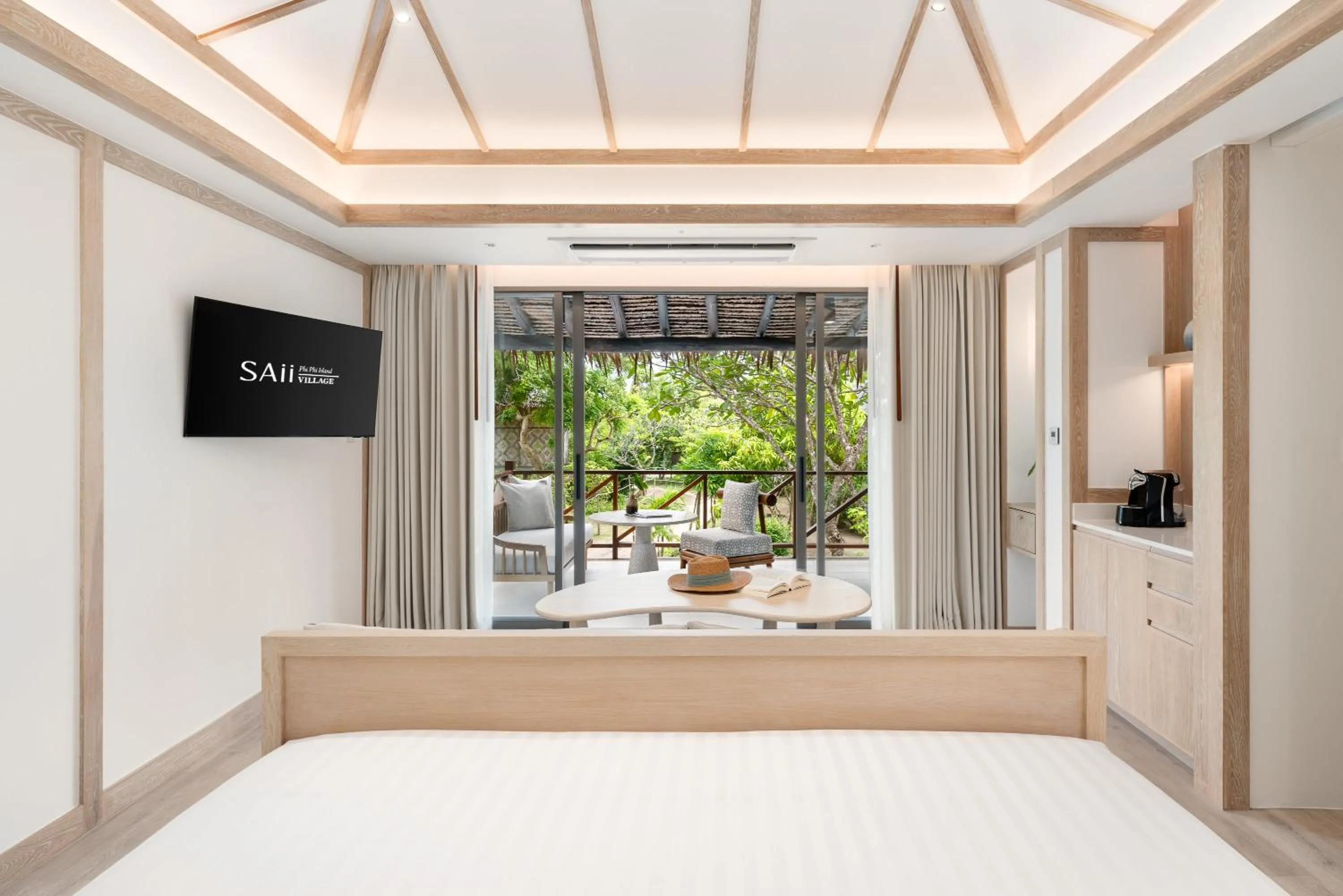 View (from property/room), Bed in SAii Phi Phi Island Village