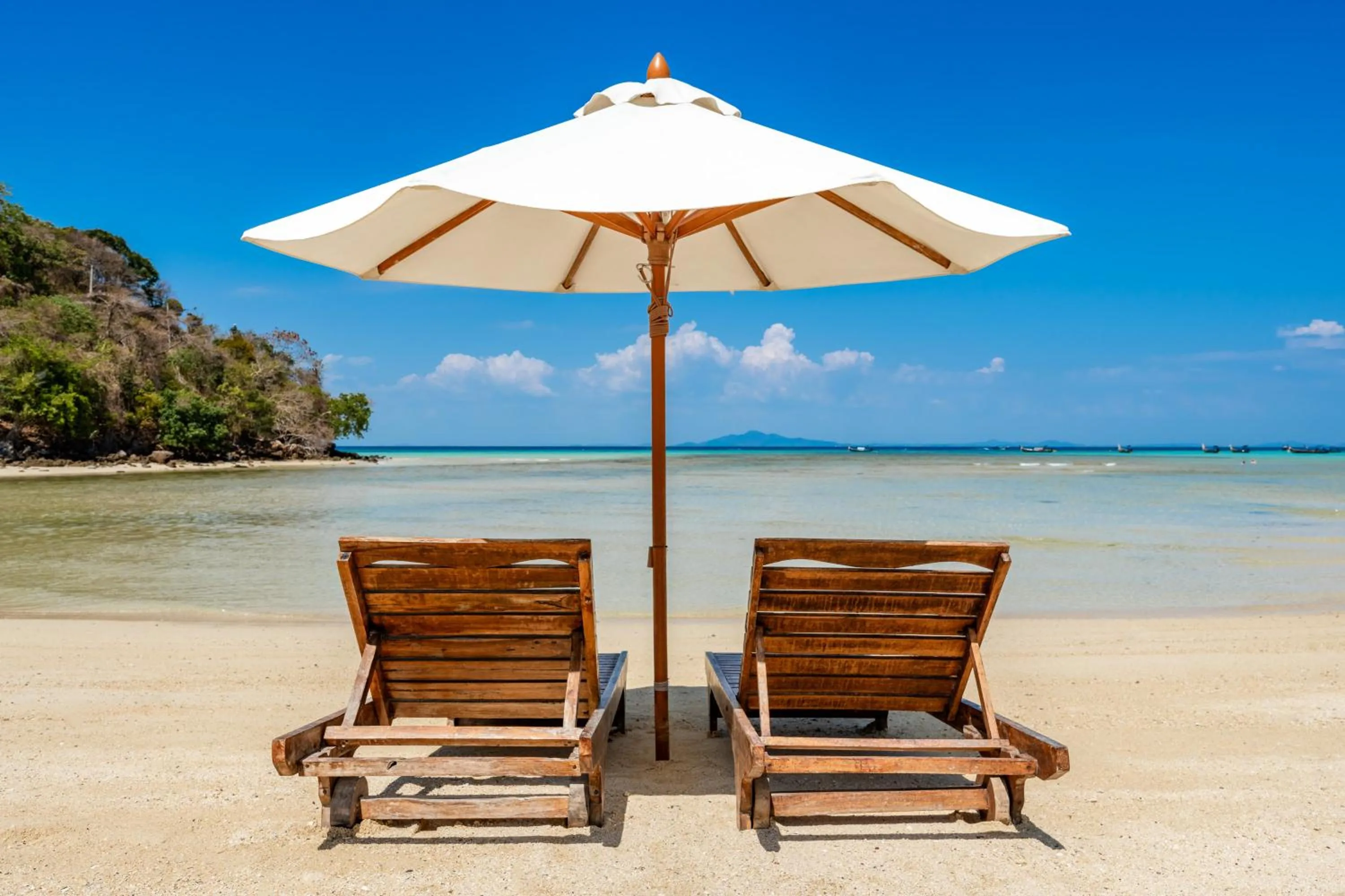 Beach in SAii Phi Phi Island Village