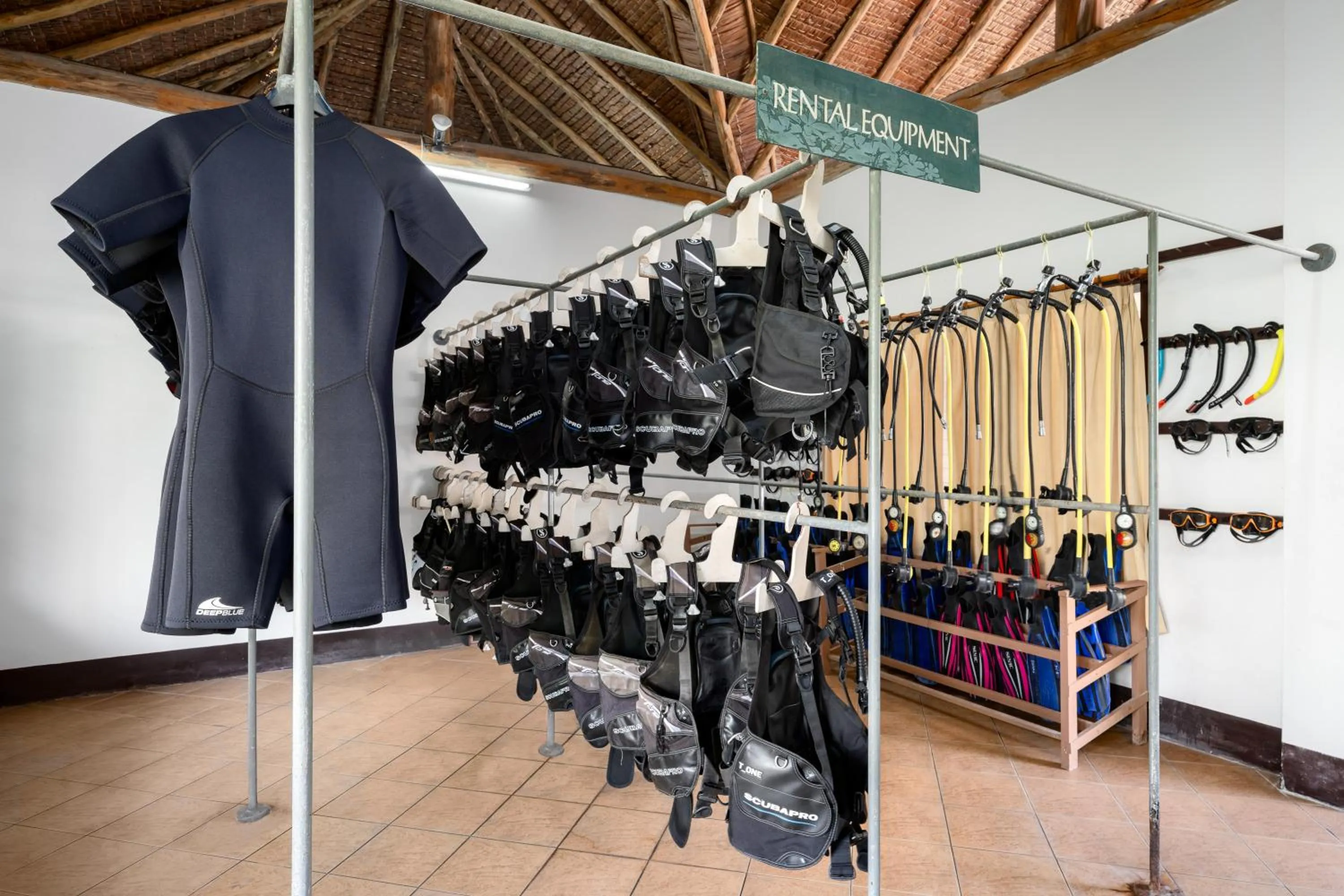 Activities in SAii Phi Phi Island Village