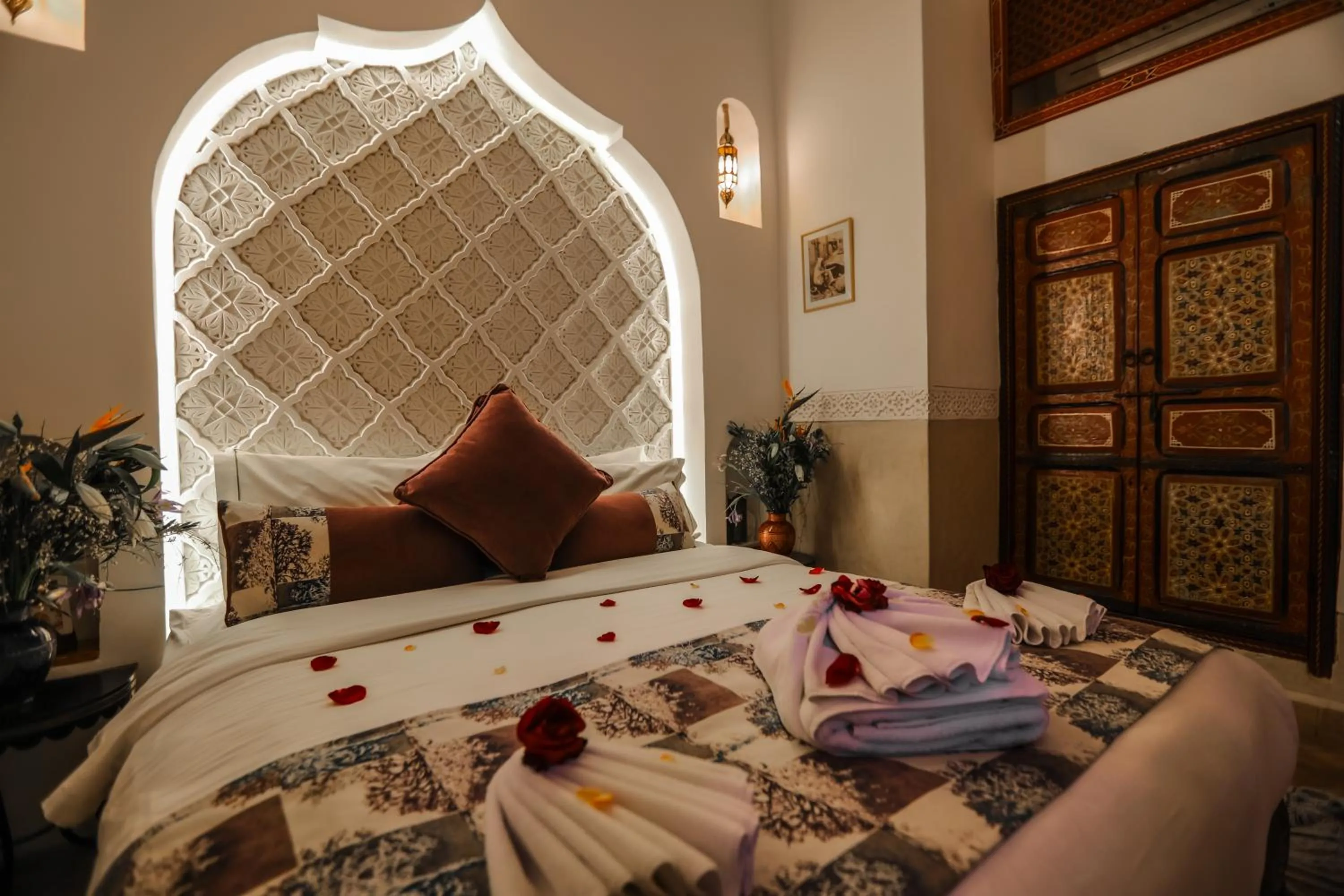Bedroom, Bed in Riad Melhoun & Spa