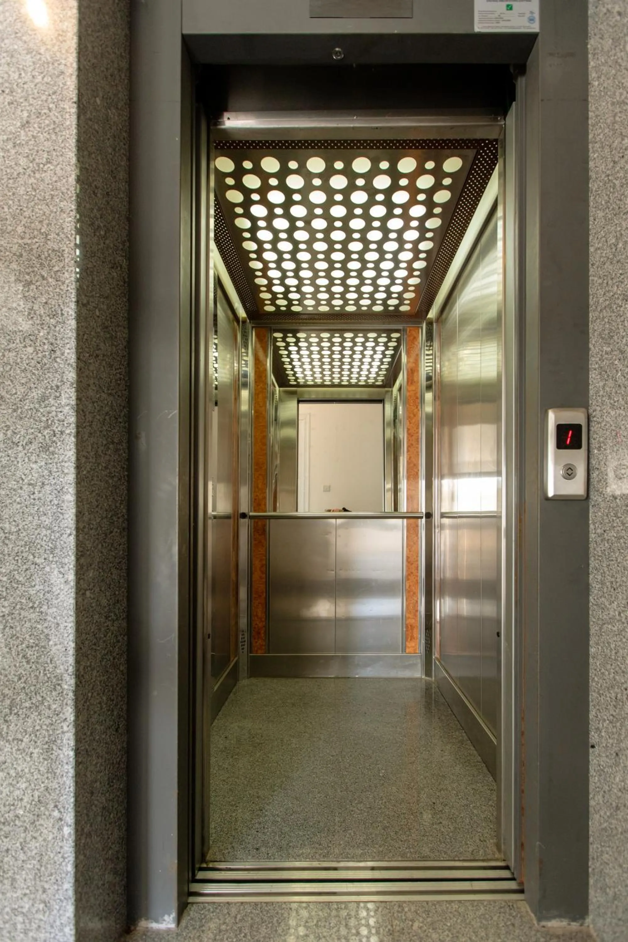 Property building in Oceania Bay Village