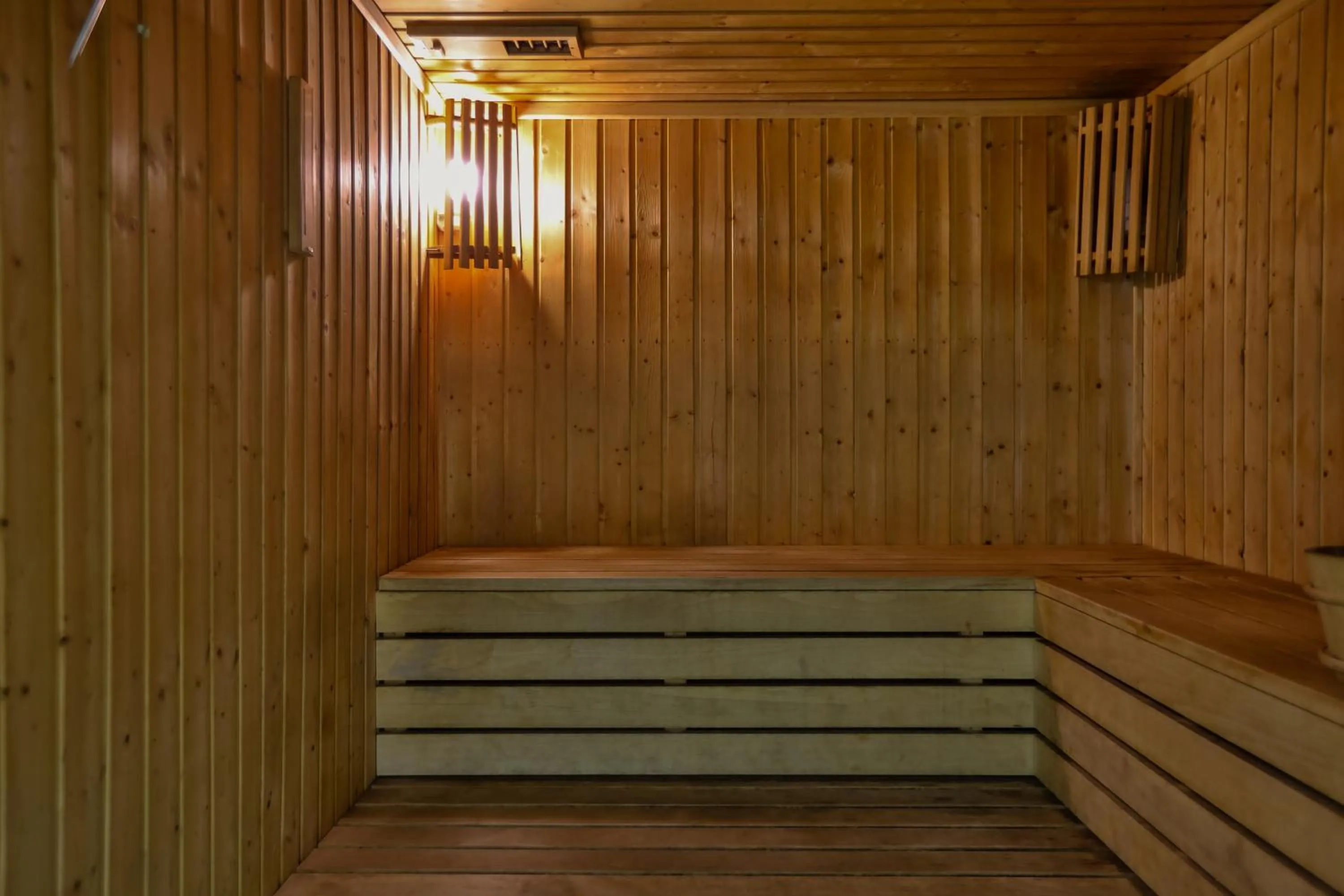 Sauna in Oceania Bay Village