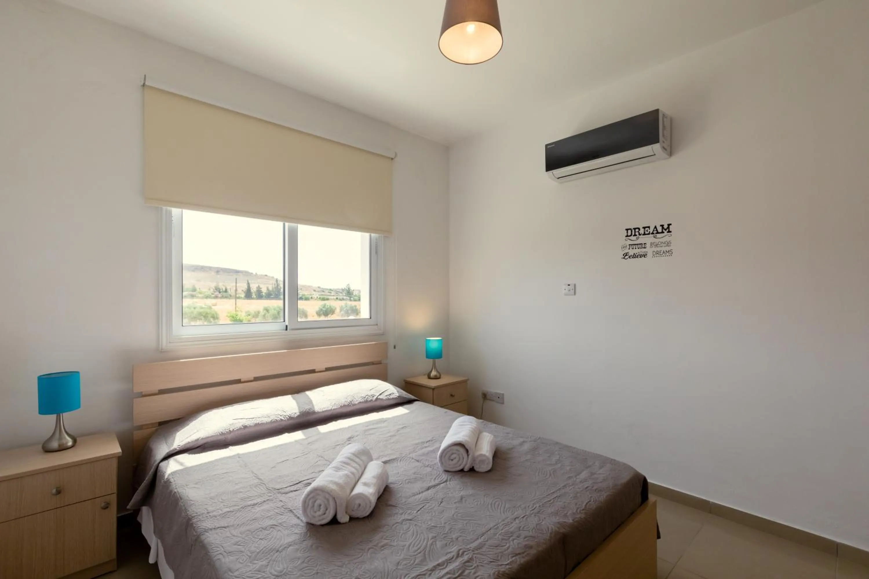 Bed in Oceania Bay Village