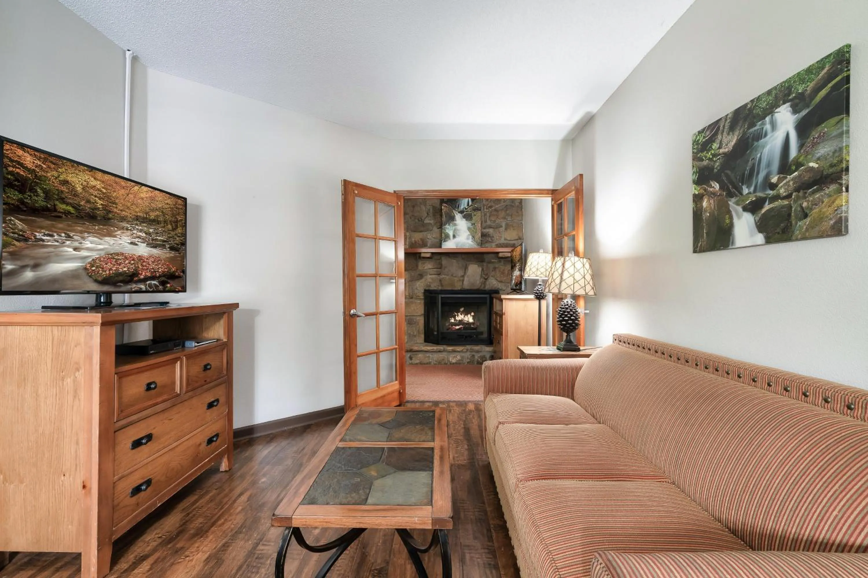 Gatlinburg Town Square