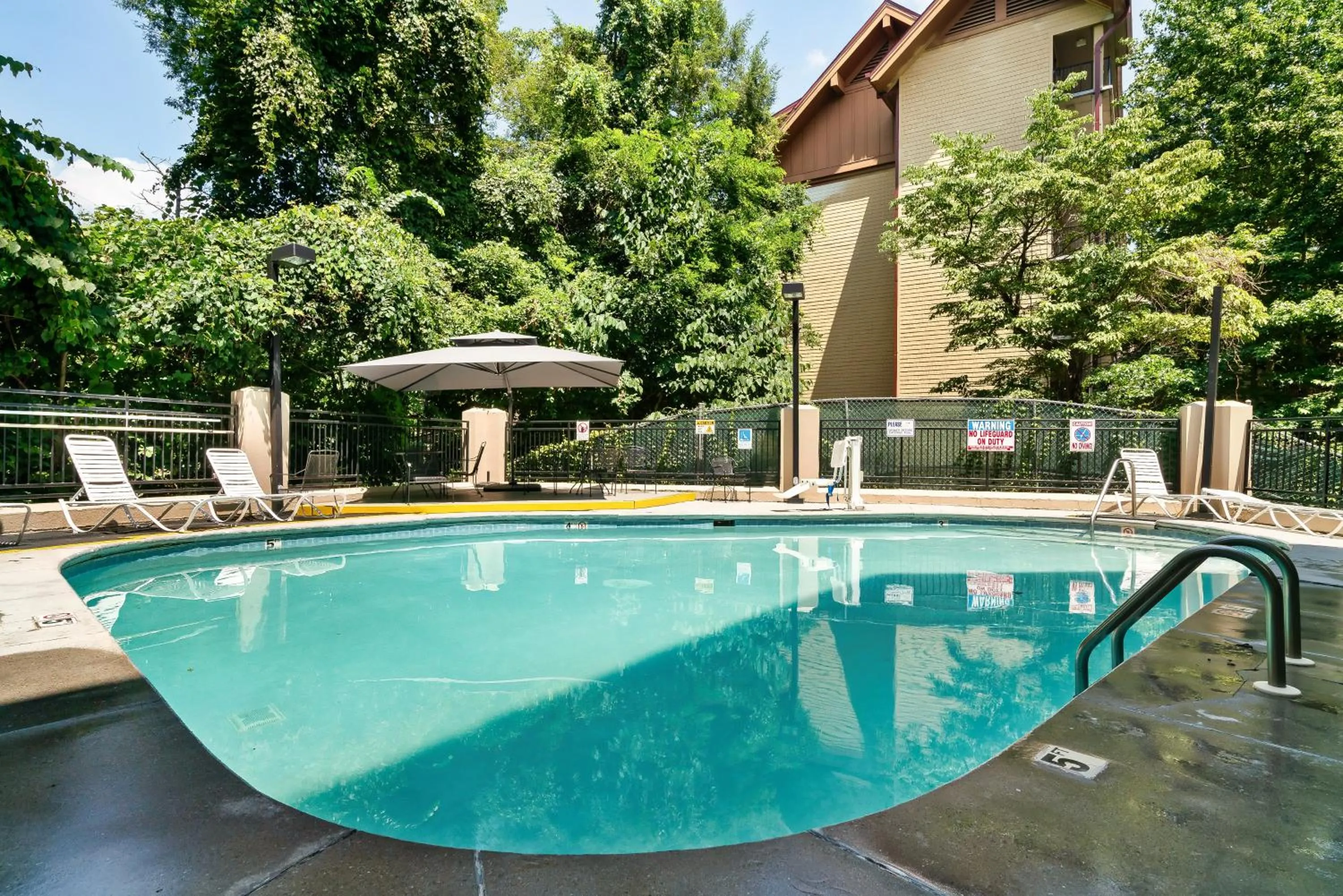 Gatlinburg Town Square