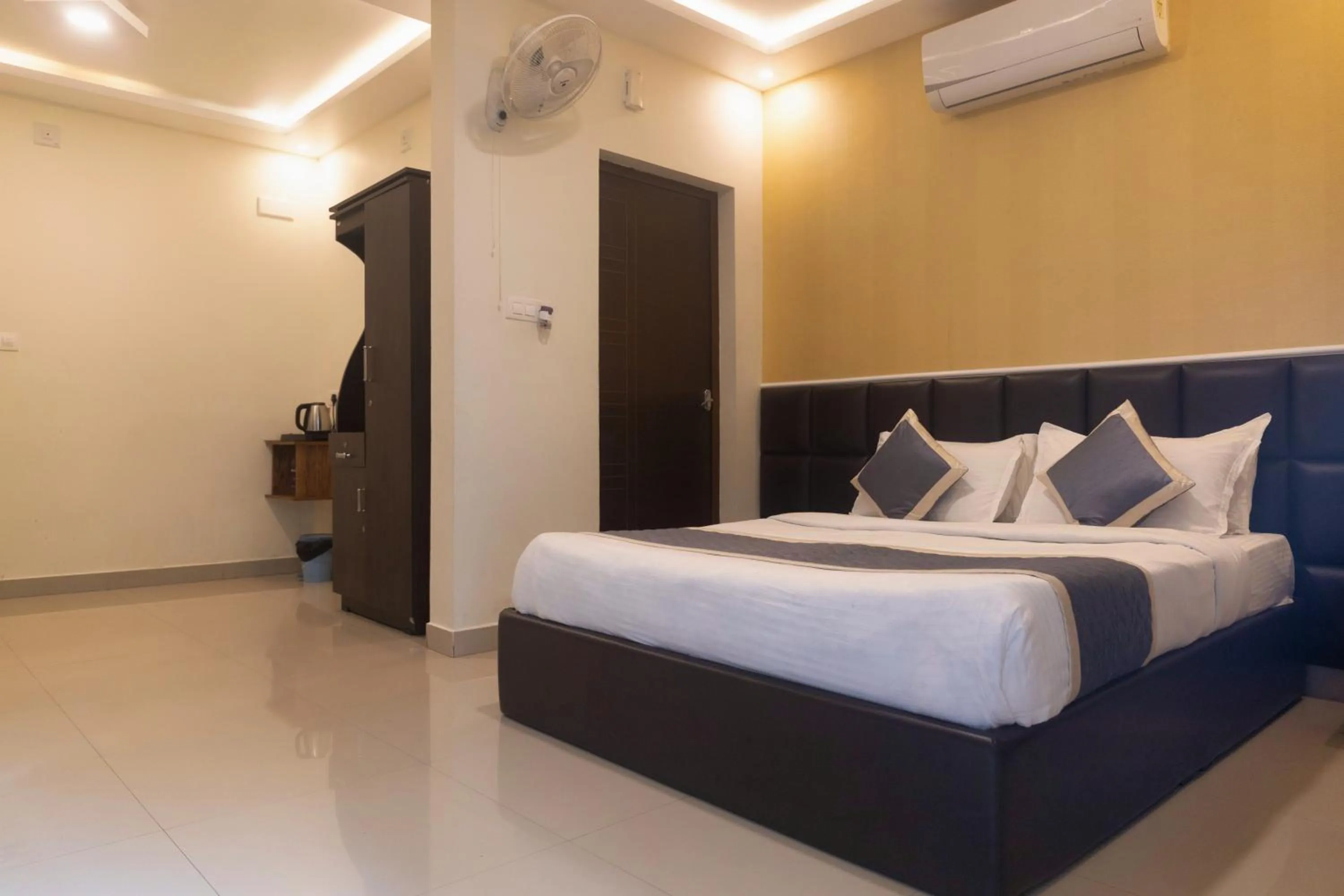 Photo of the whole room, Bed in Le Eden Premium Wayanad Pool Resort