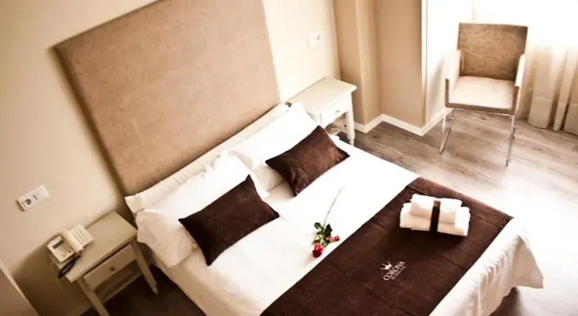 Twin Room in Hotel Corona de Galicia Twin Room in Hotel Corona de Galicia