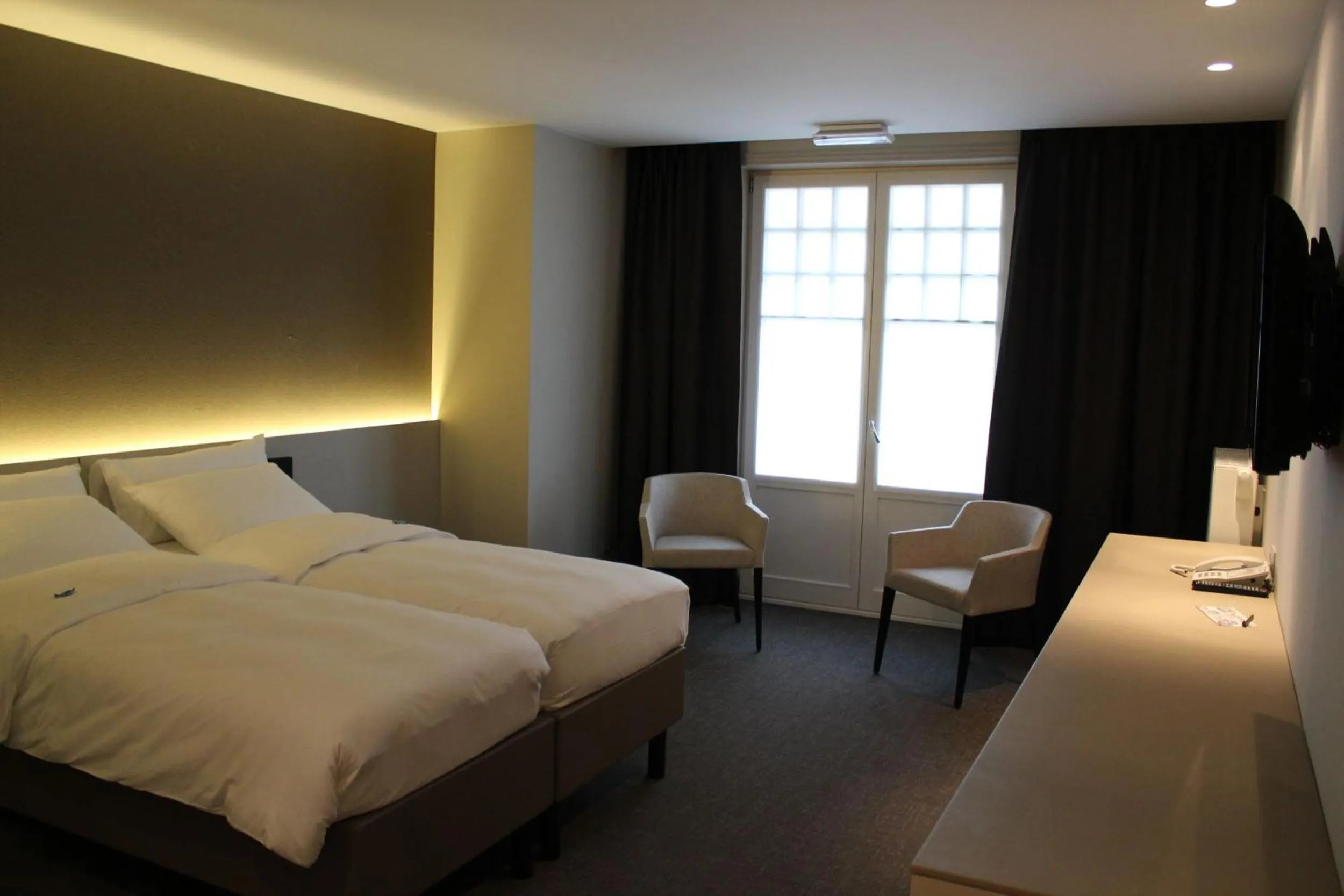 Bedroom, Bed in Hotel Astel