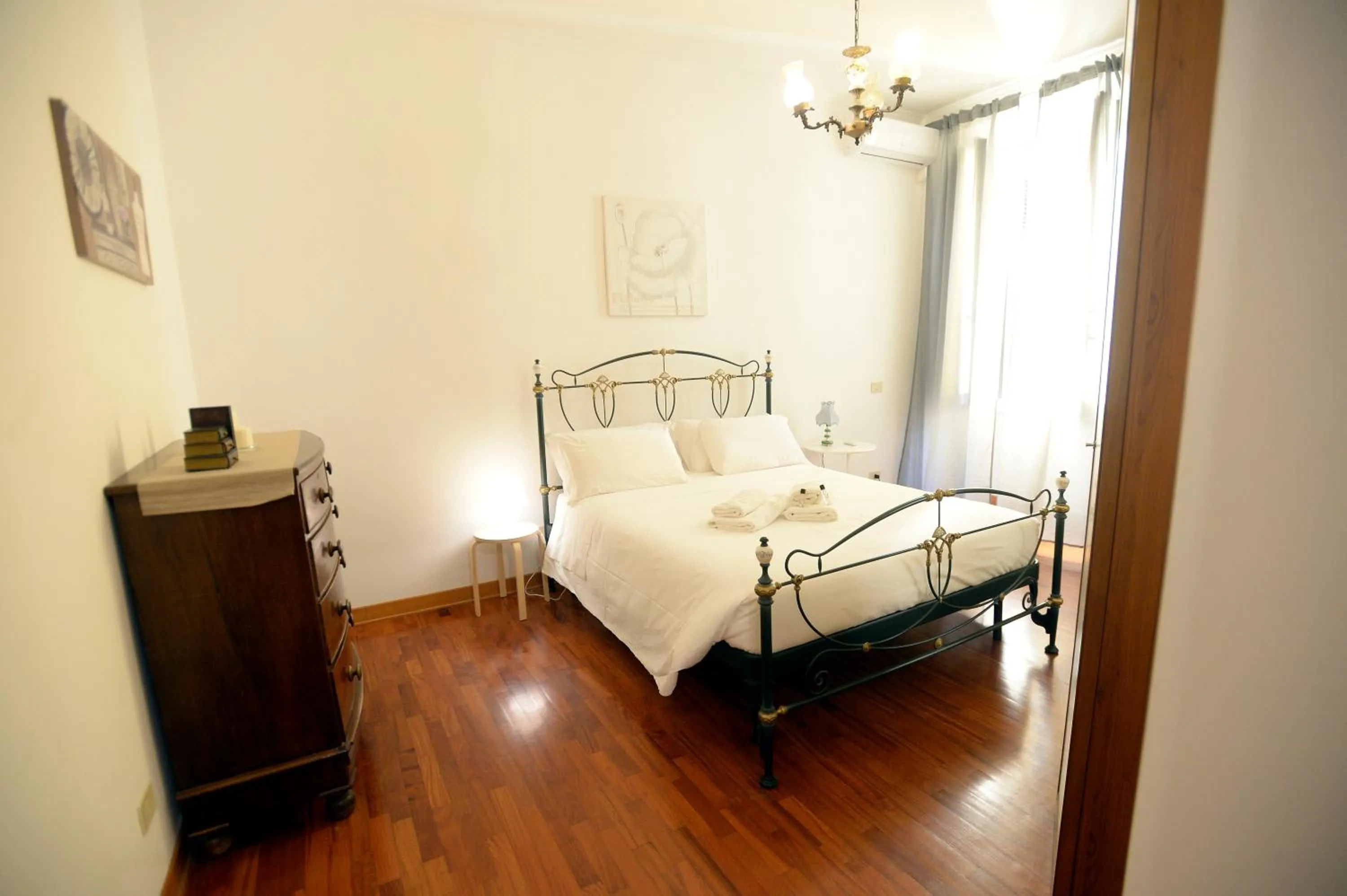 Bedroom, Bed in MECENATE DELUXE COLOSSEUM