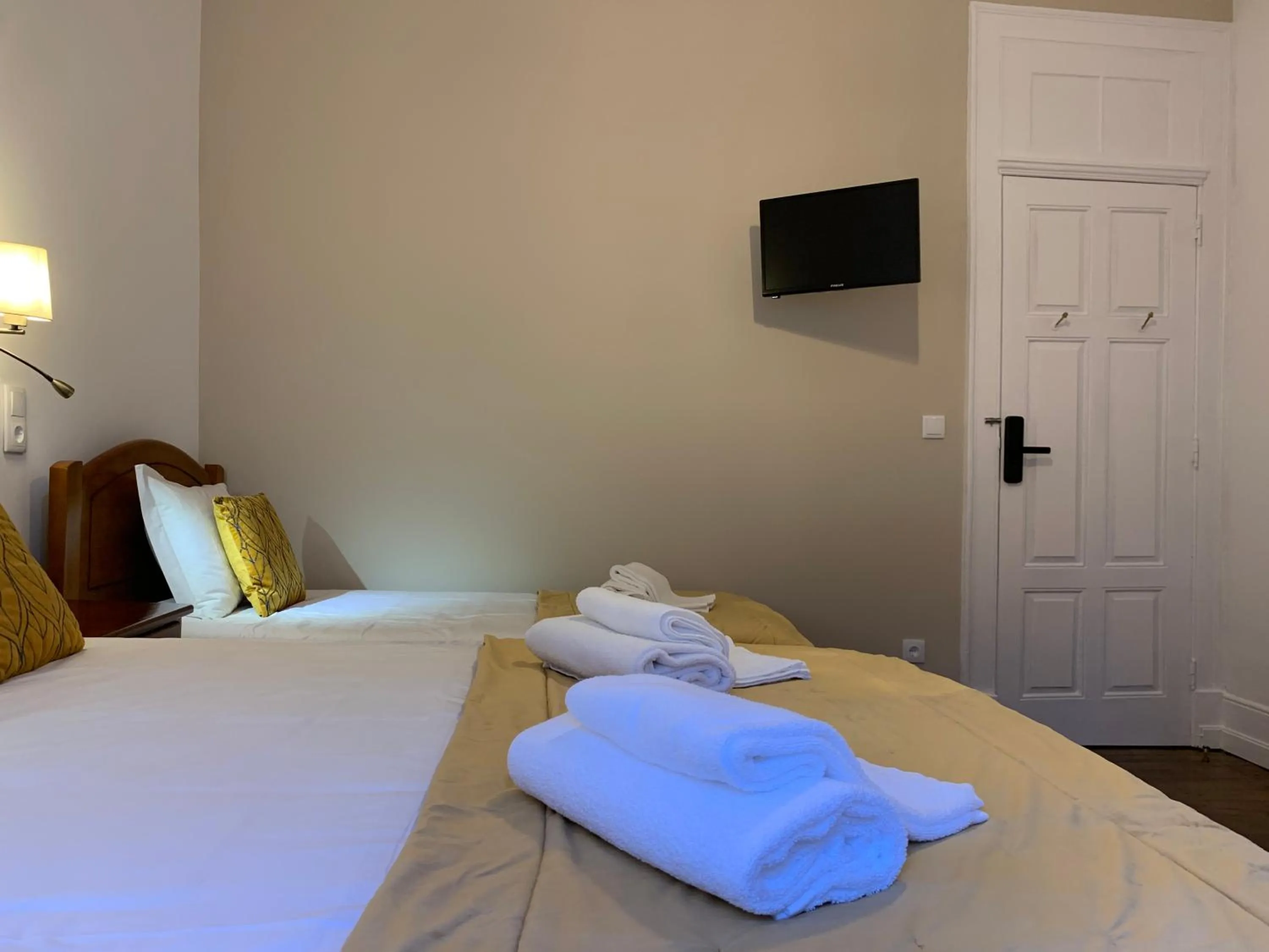 Bed in A Portuguesa Guest House