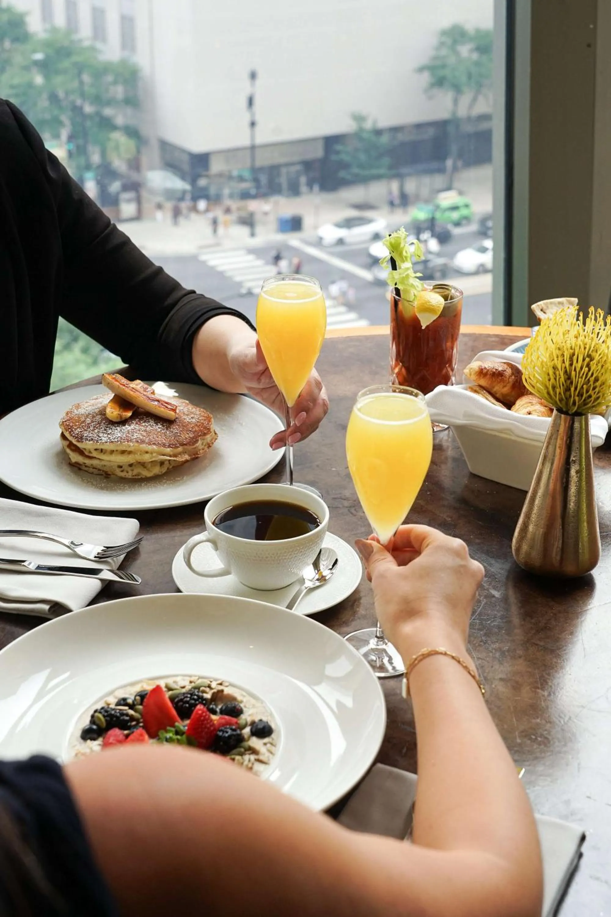 Restaurant/places to eat in Park Hyatt Chicago