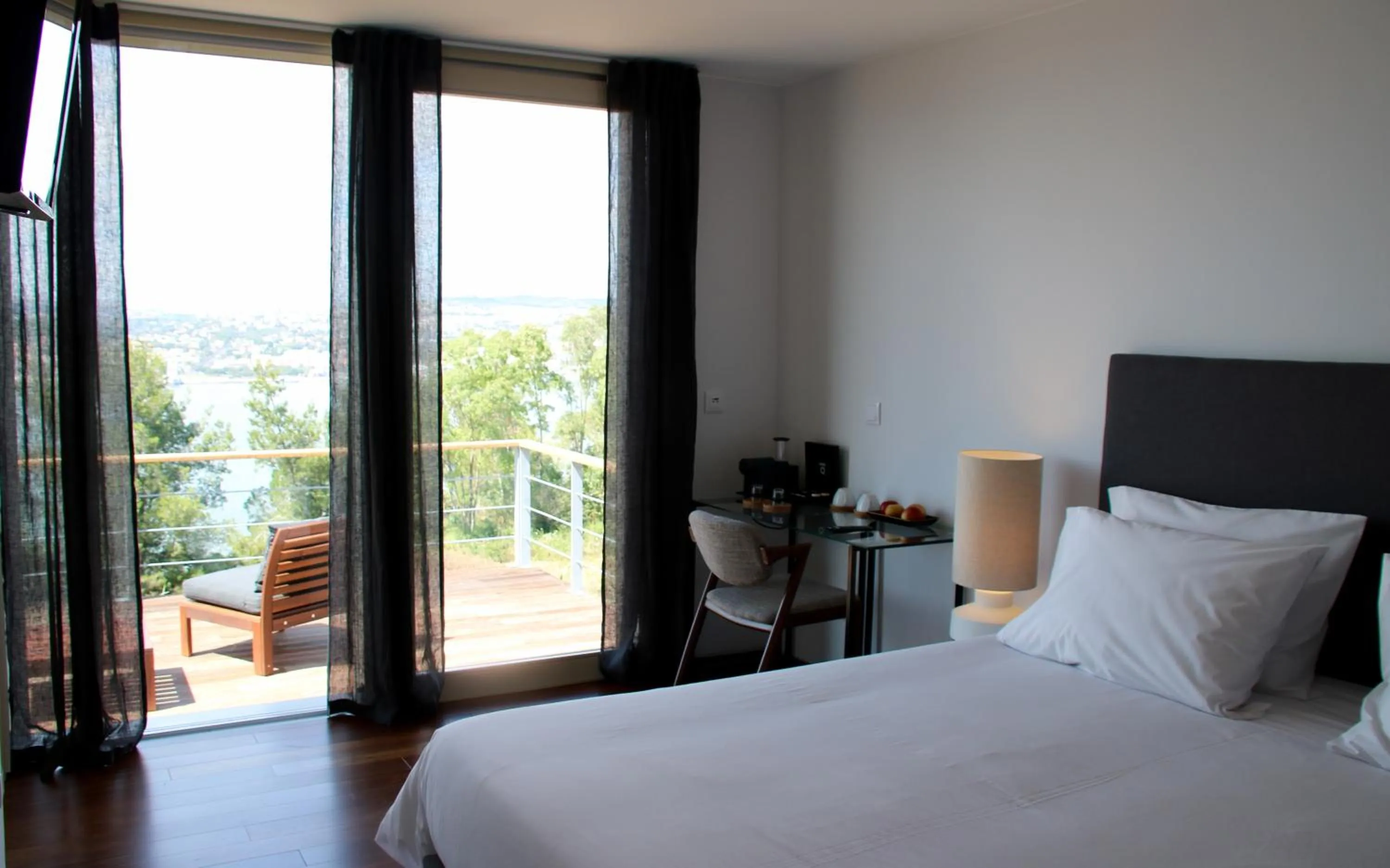 Balcony/Terrace, Bed in Quinta Tagus