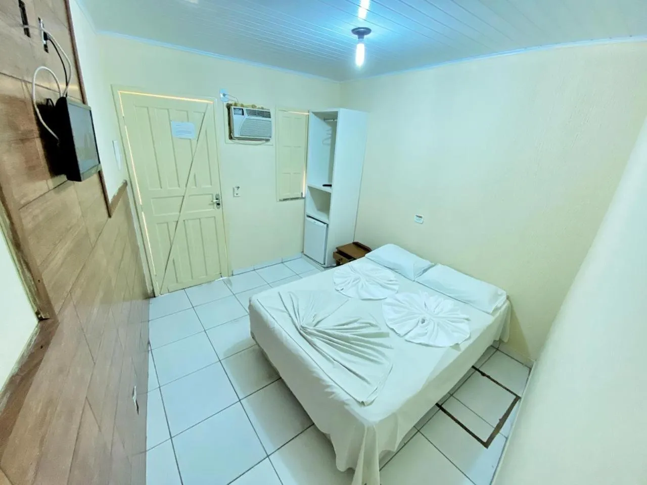 Bed in Garça Branca Praia Hotel