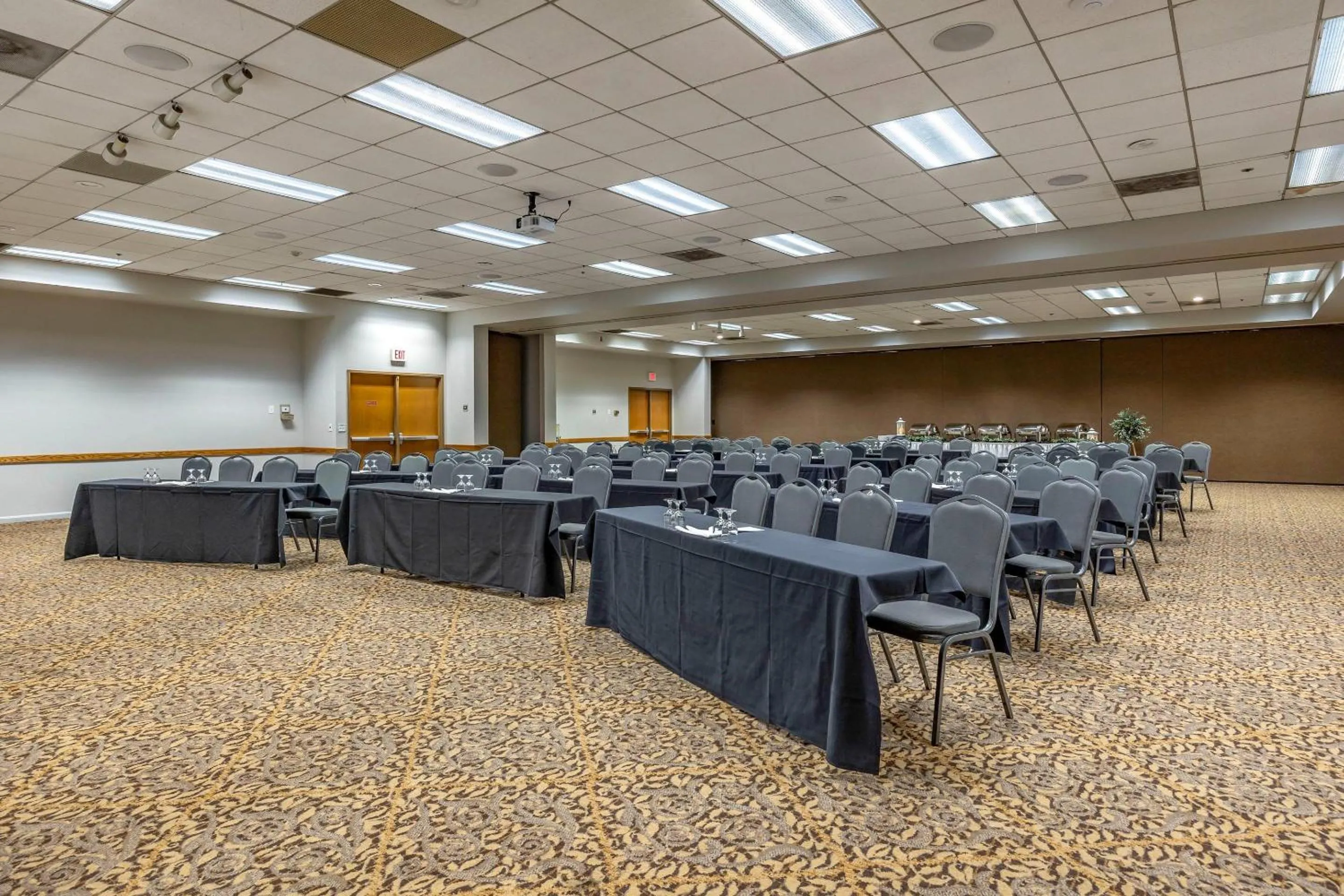 Meeting/conference room in Hells Canyon Grand Hotel, an Ascend Collection Hotel