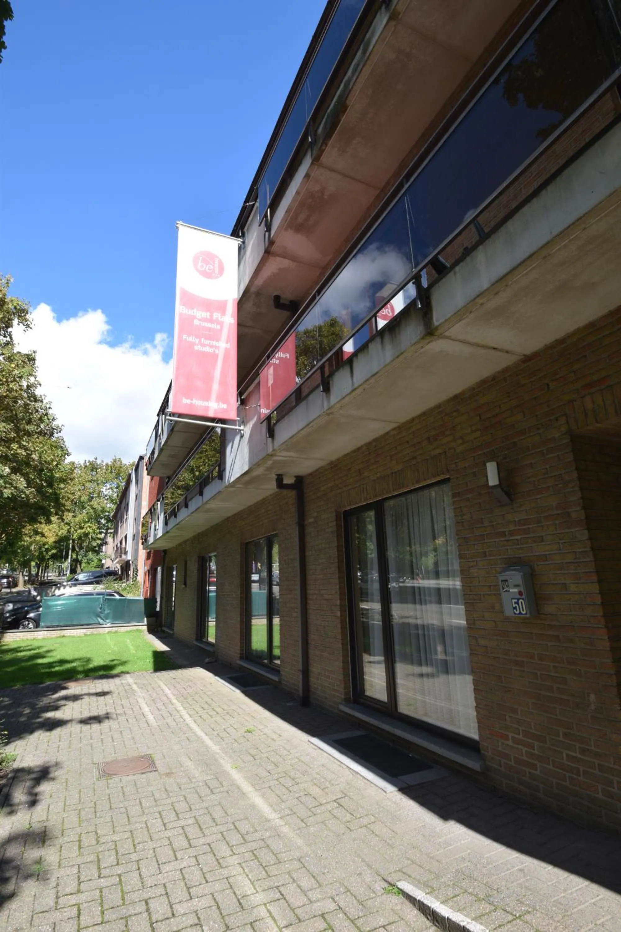 Property building in Budget Flats Brussels
