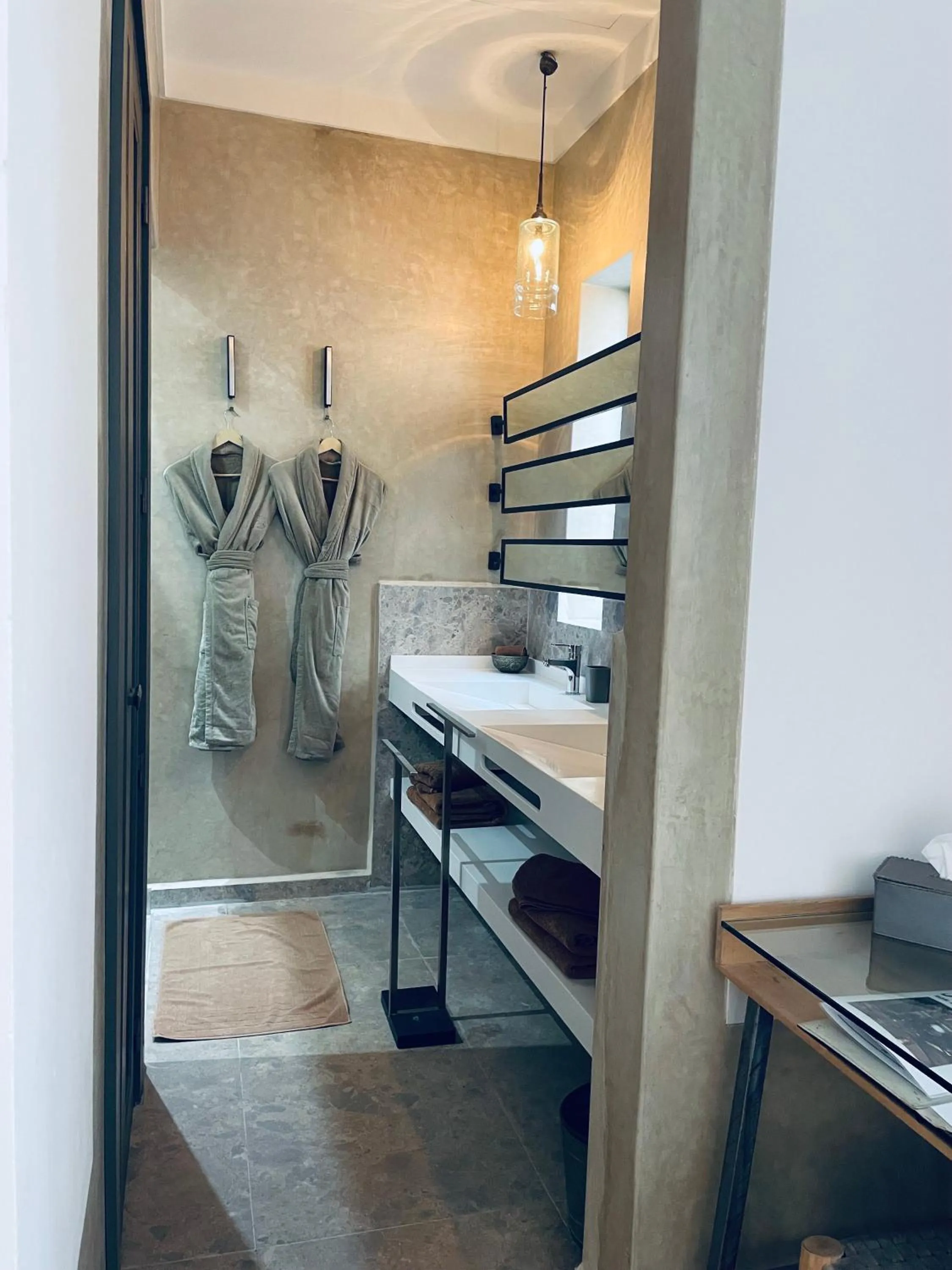 Bathroom, Bed in Riad Dar 73