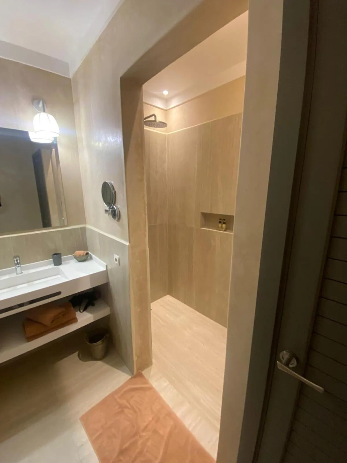 Bathroom in Riad Dar 73