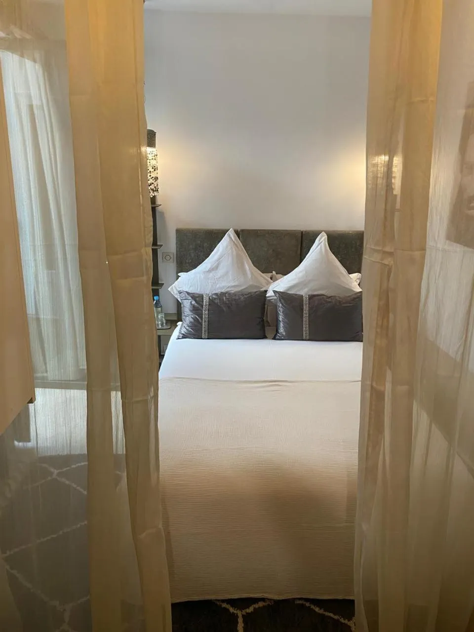 Photo of the whole room, Bed in Riad Dar 73