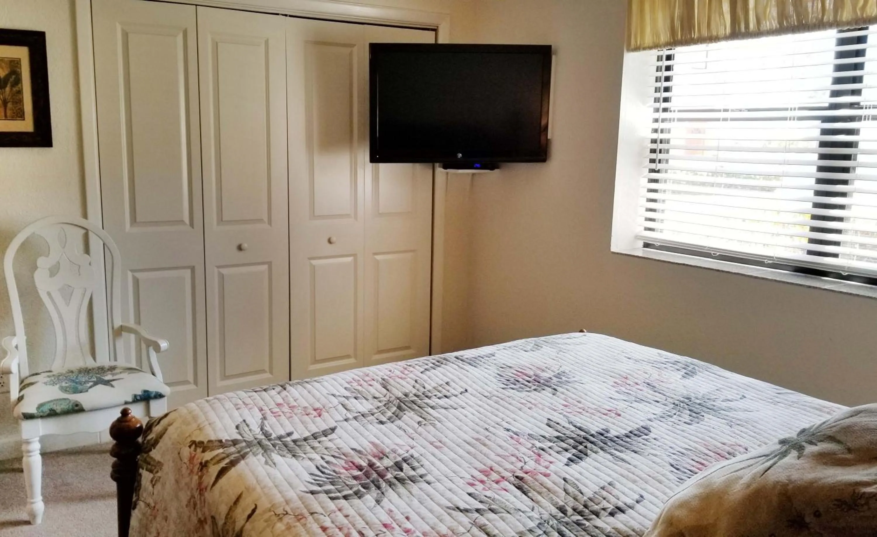 Bedroom in Gulf Winds Resort by Travel Resort Services