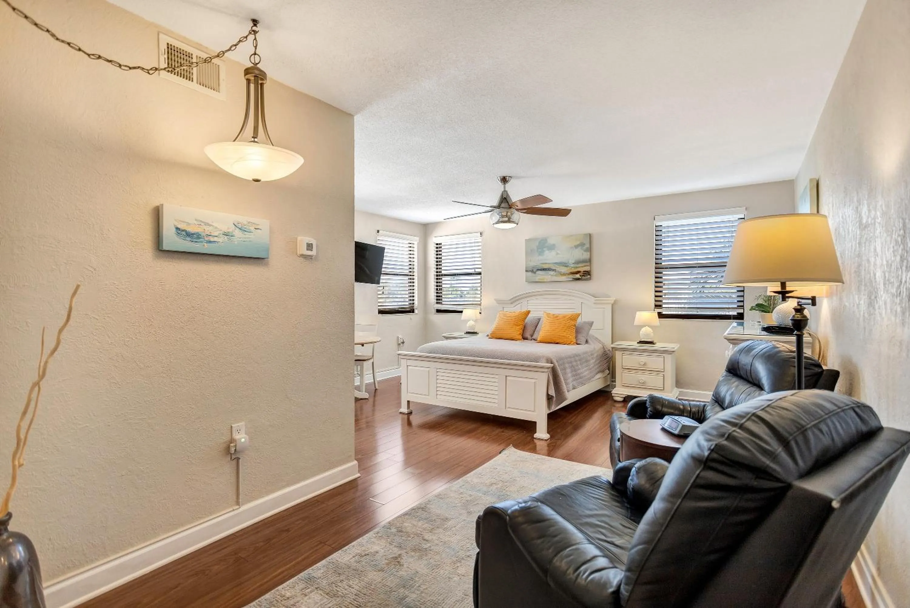 Photo of the whole room in Gulf Winds Resort by Travel Resort Services