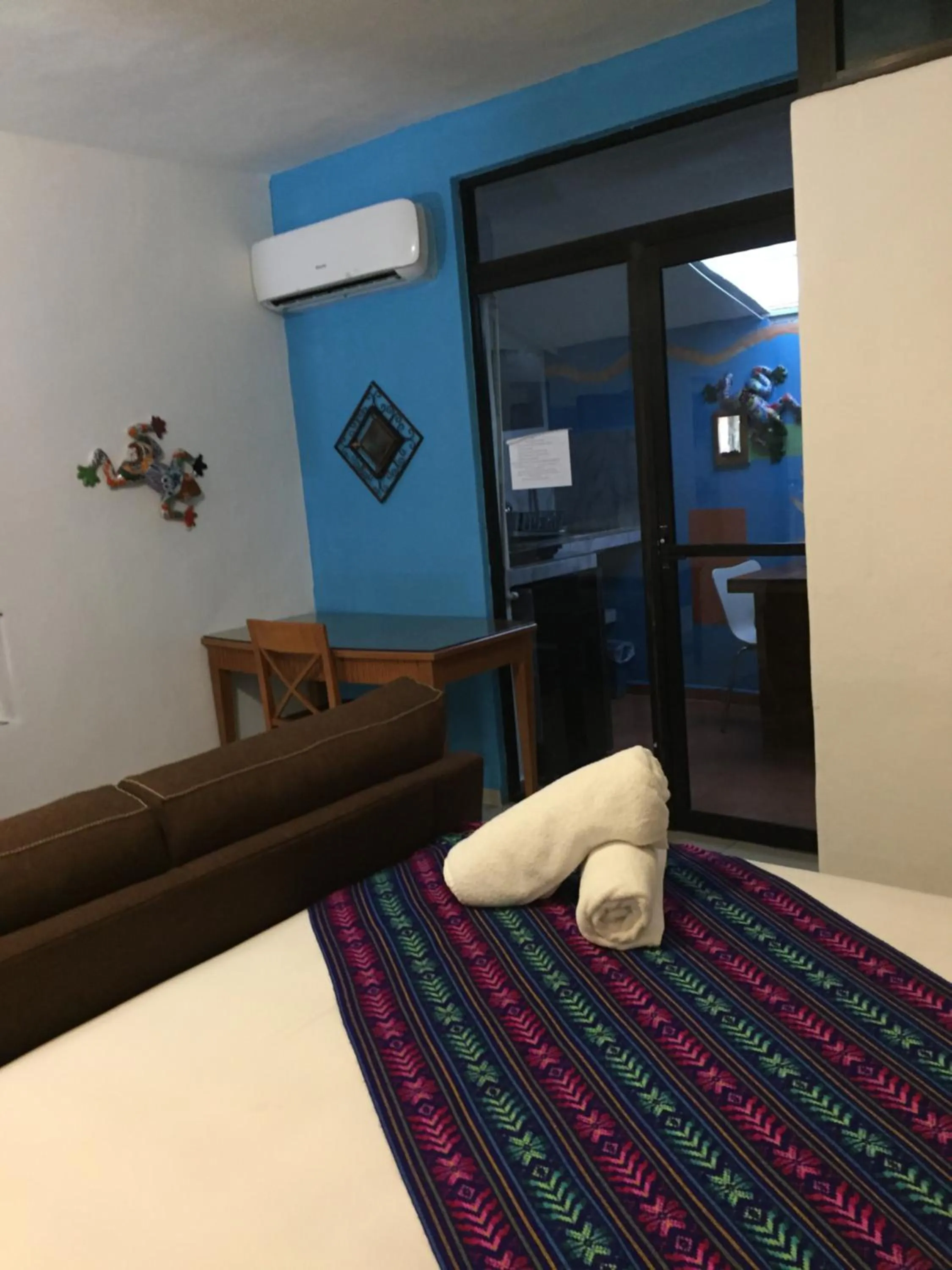 Photo of the whole room, Bed in Buenos Días Guest House