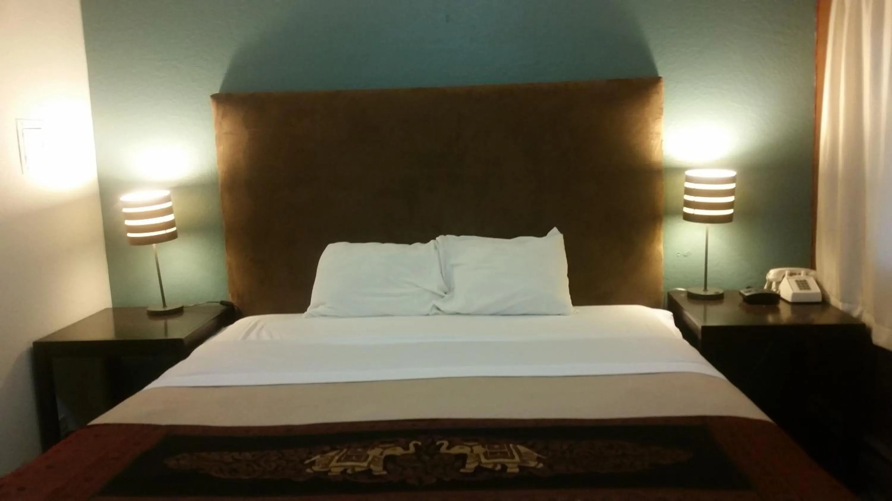 Bed in The Gold Lodge