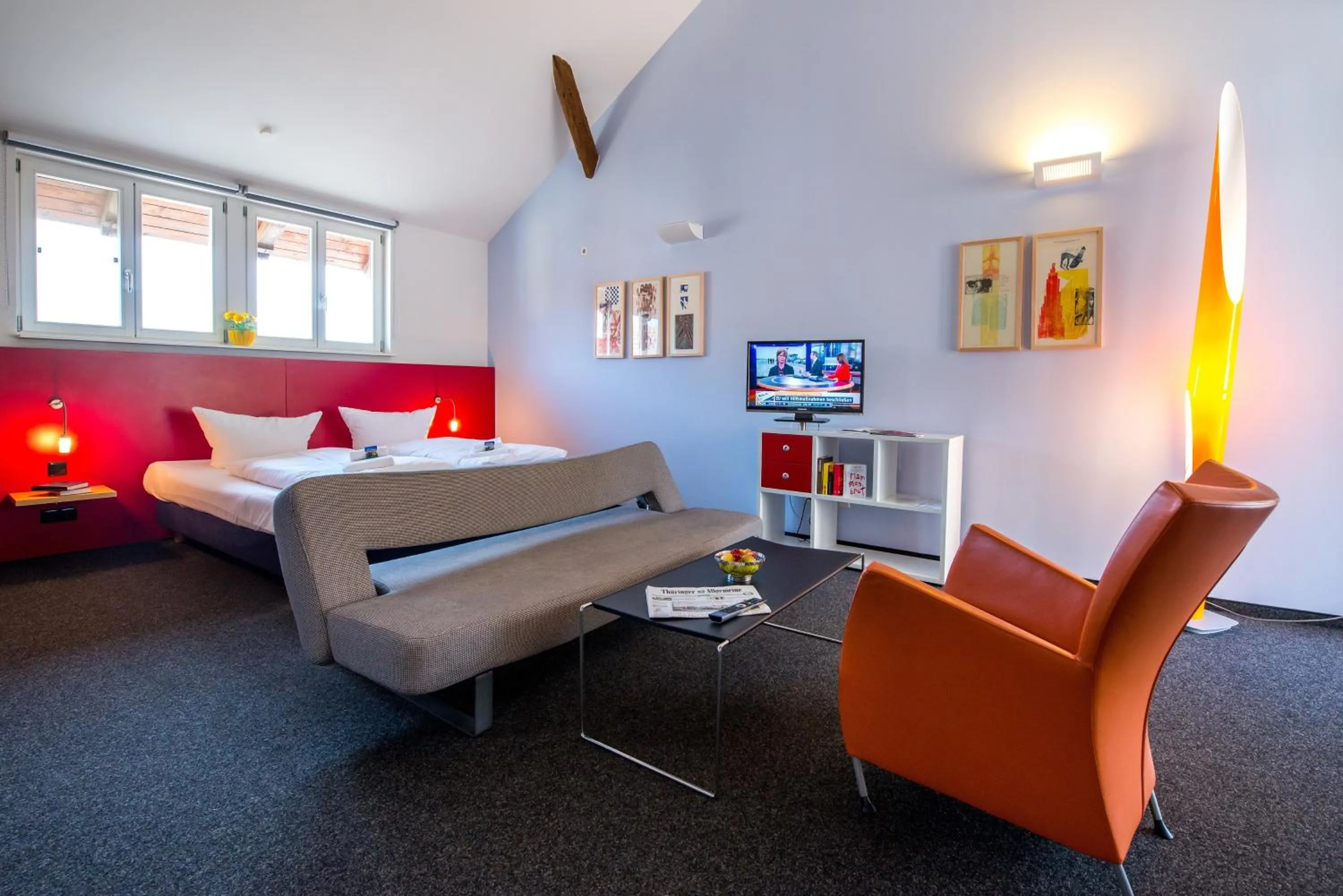 Living room, Bed in Resort Schloss Auerstedt