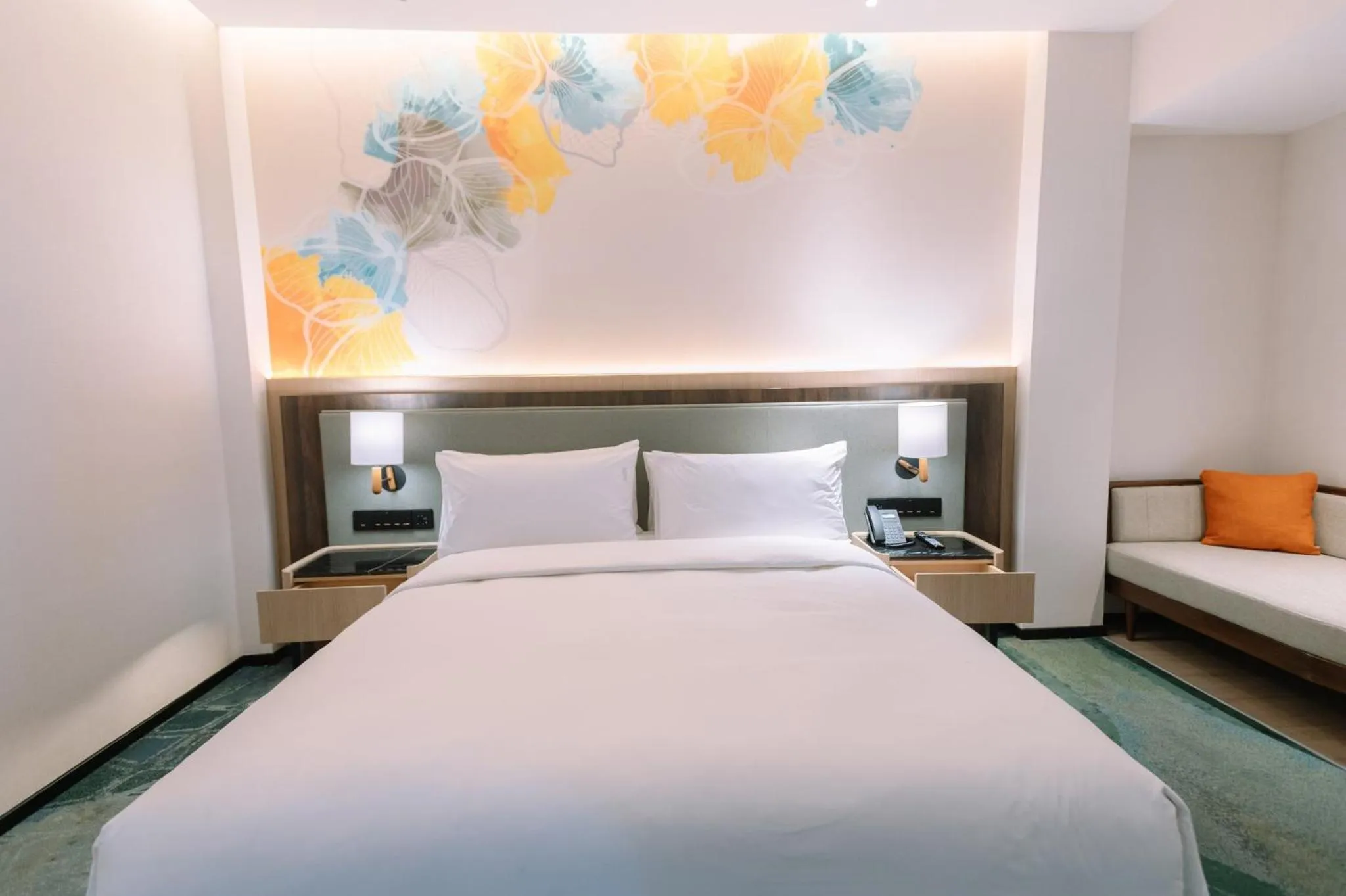 Photo of the whole room, Bed in Holiday Inn Lampung Bukit Randu by IHG