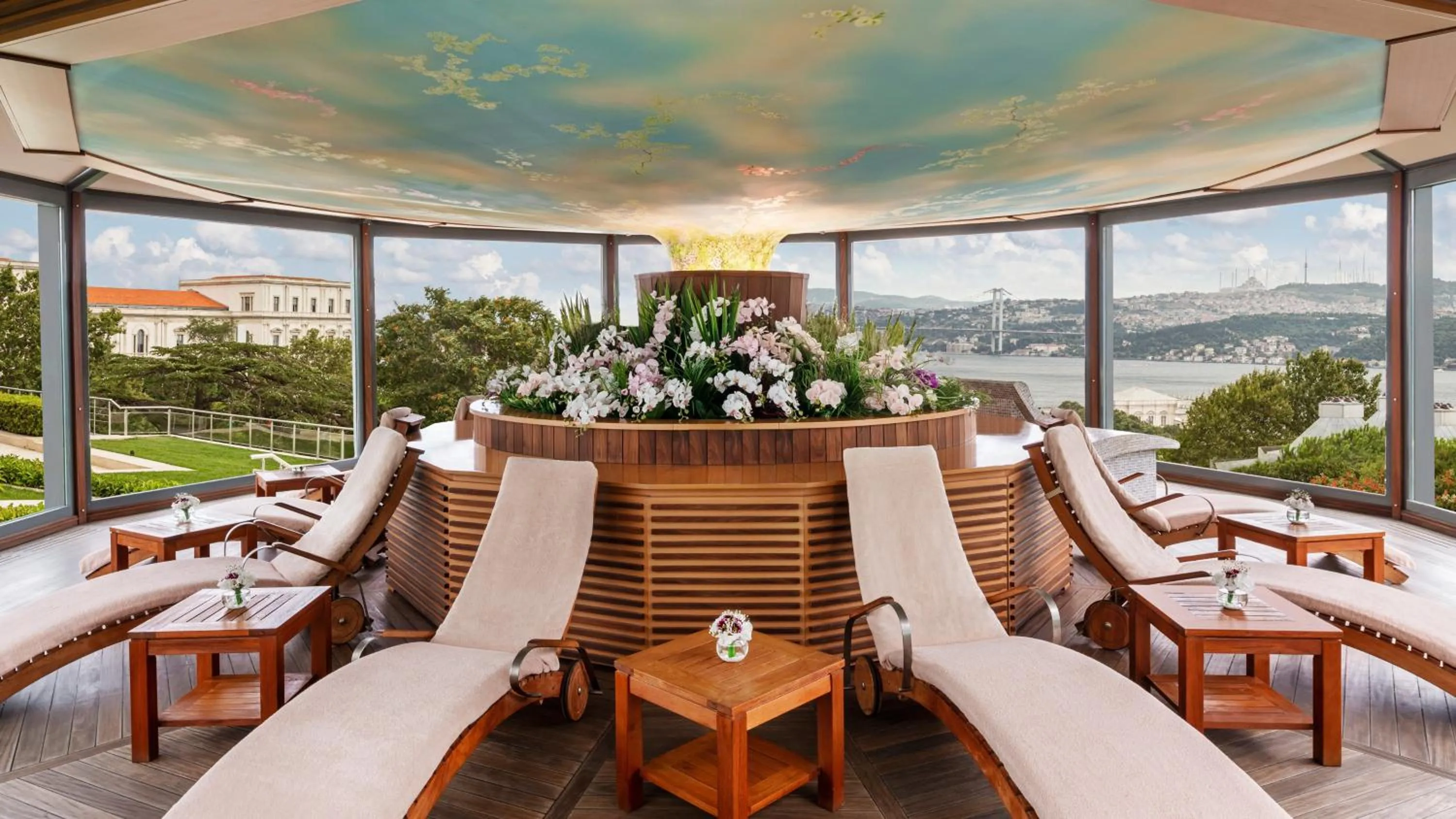 Spa and wellness centre/facilities in InterContinental Istanbul by IHG