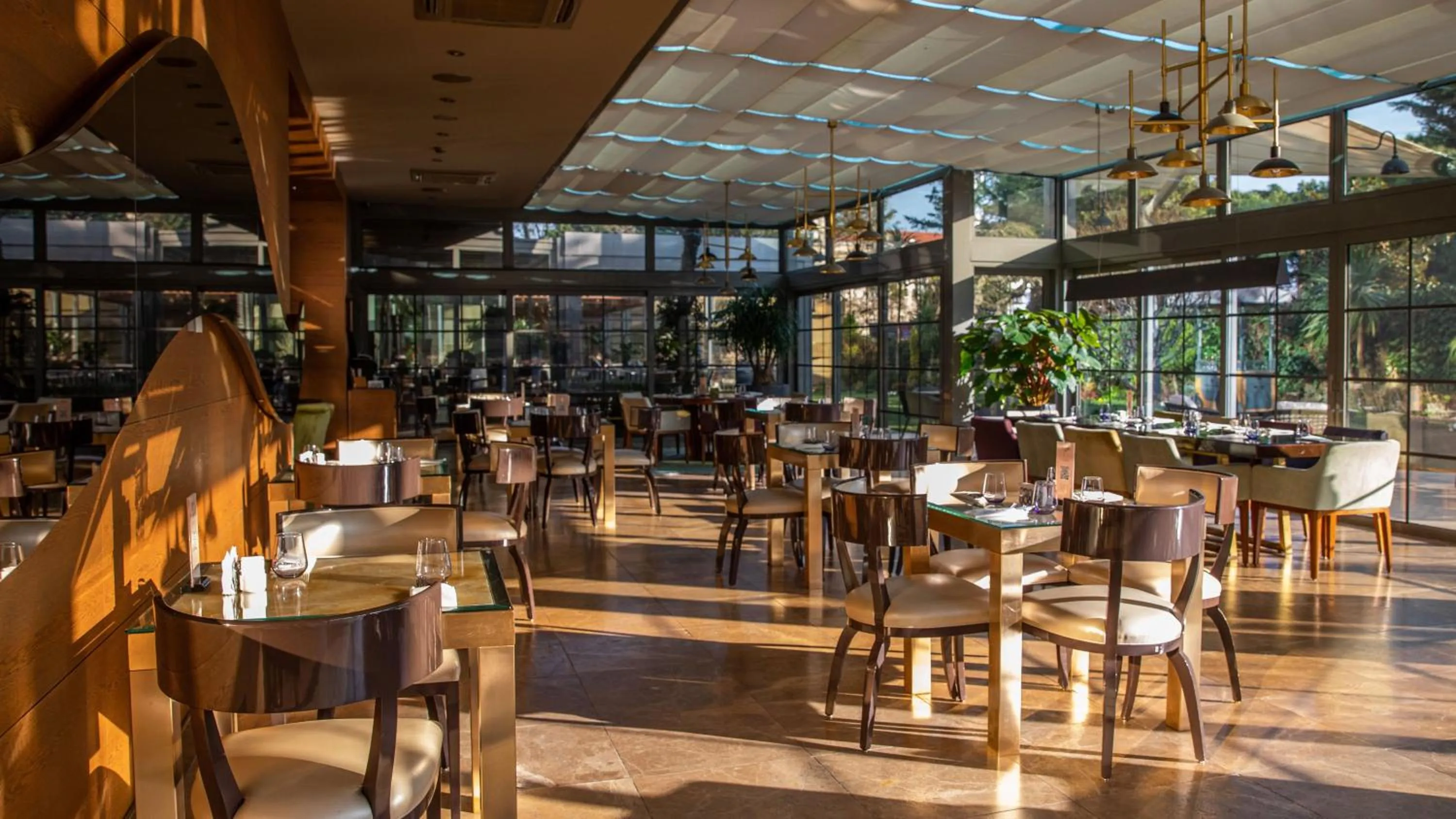 Restaurant/places to eat in InterContinental Istanbul by IHG