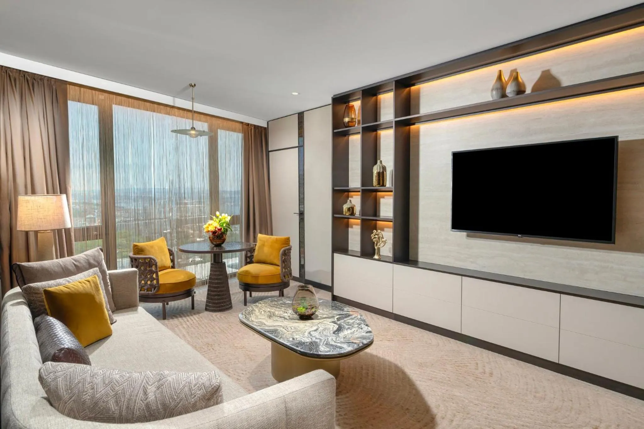 Photo of the whole room in InterContinental Istanbul by IHG