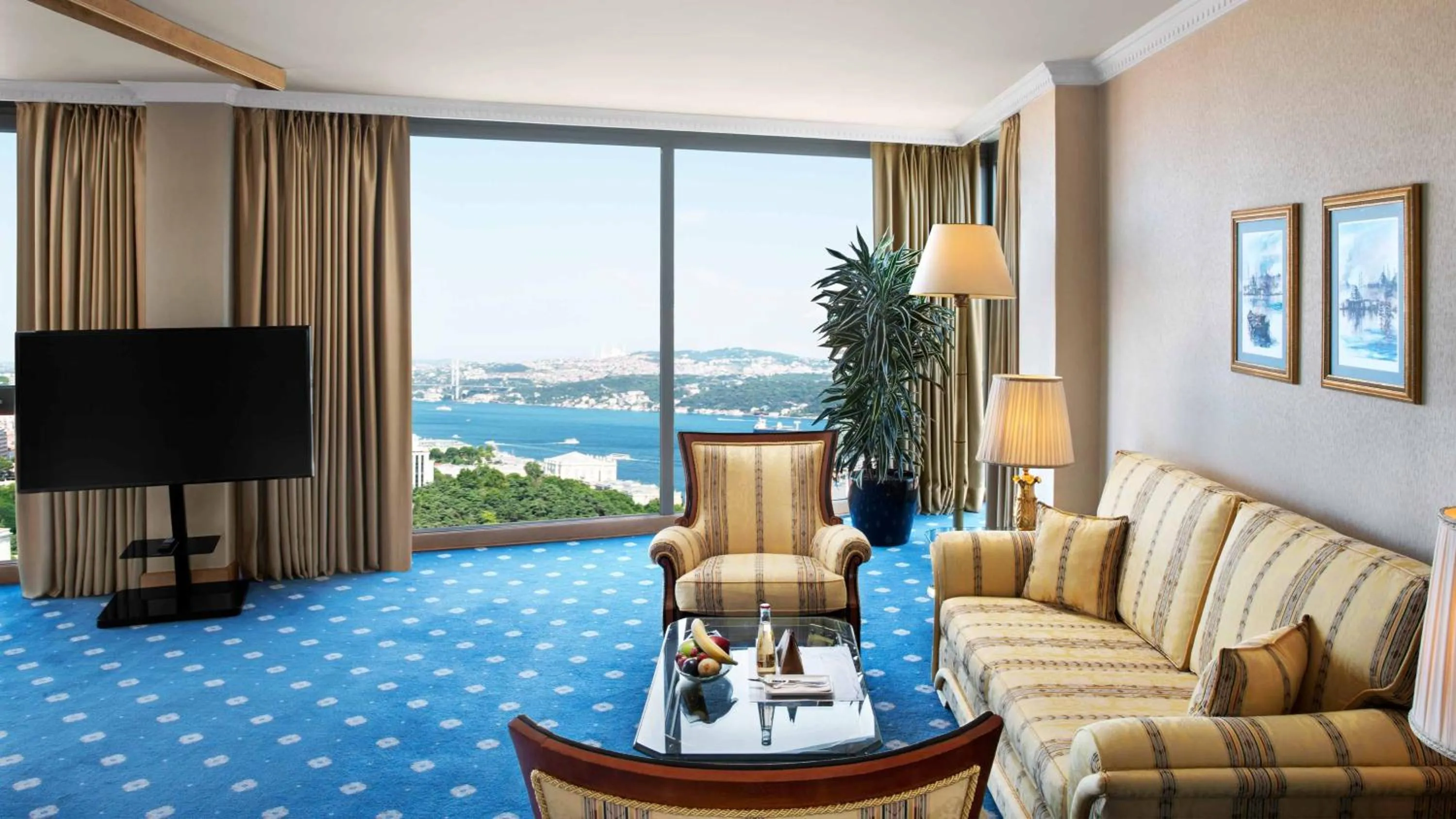 Bedroom in InterContinental Istanbul by IHG