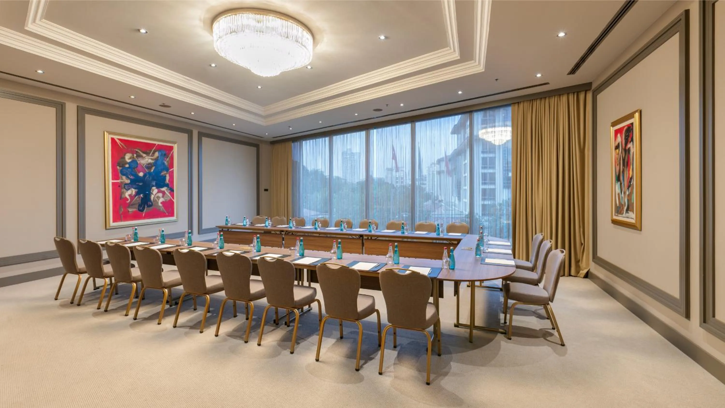 Meeting/conference room in InterContinental Istanbul by IHG