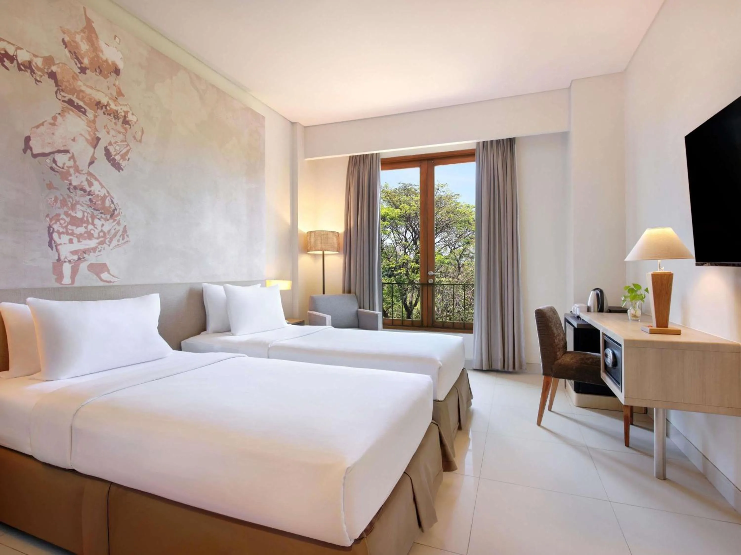 Bedroom, Bed in Mercure Bali Nusa Dua
