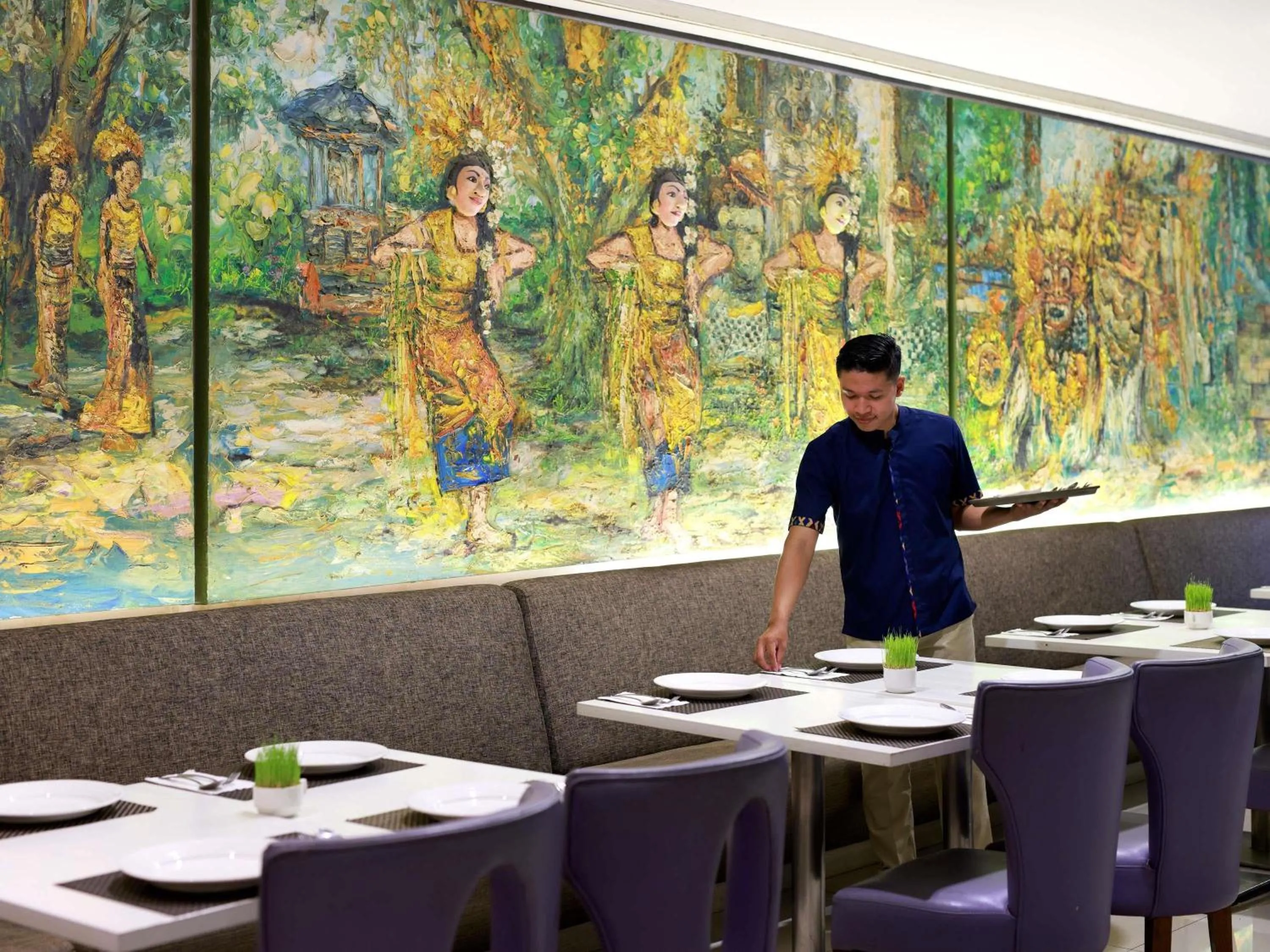 Lounge or bar in Mercure Bali Nusa Dua