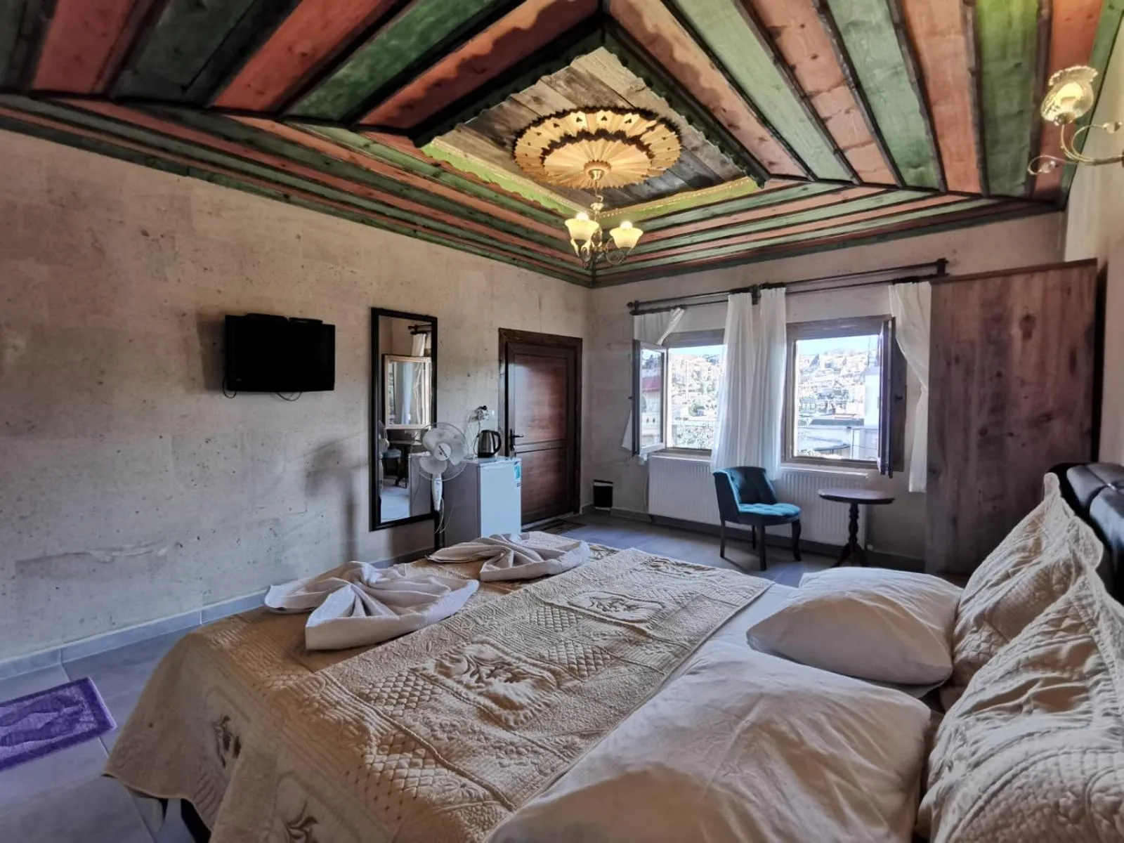 View (from property/room), Bed in Falcon Cave Suites