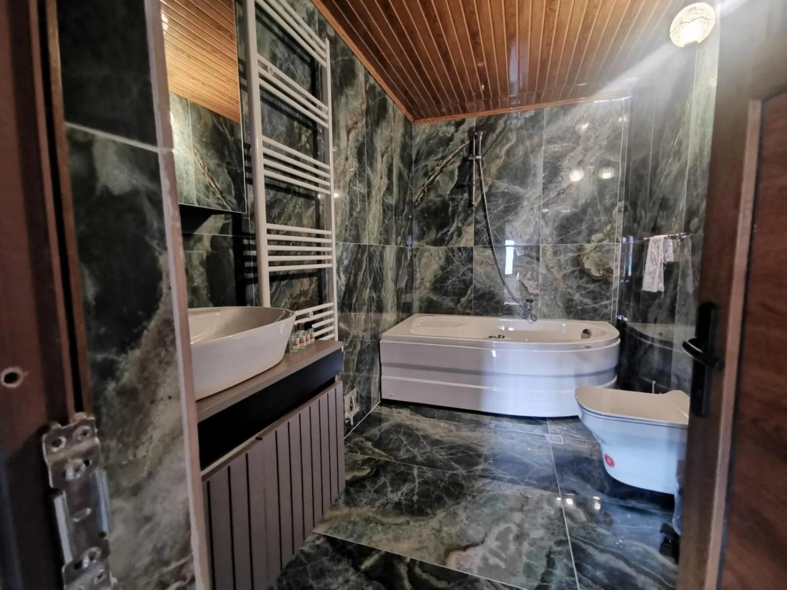 Shower in Falcon Cave Suites