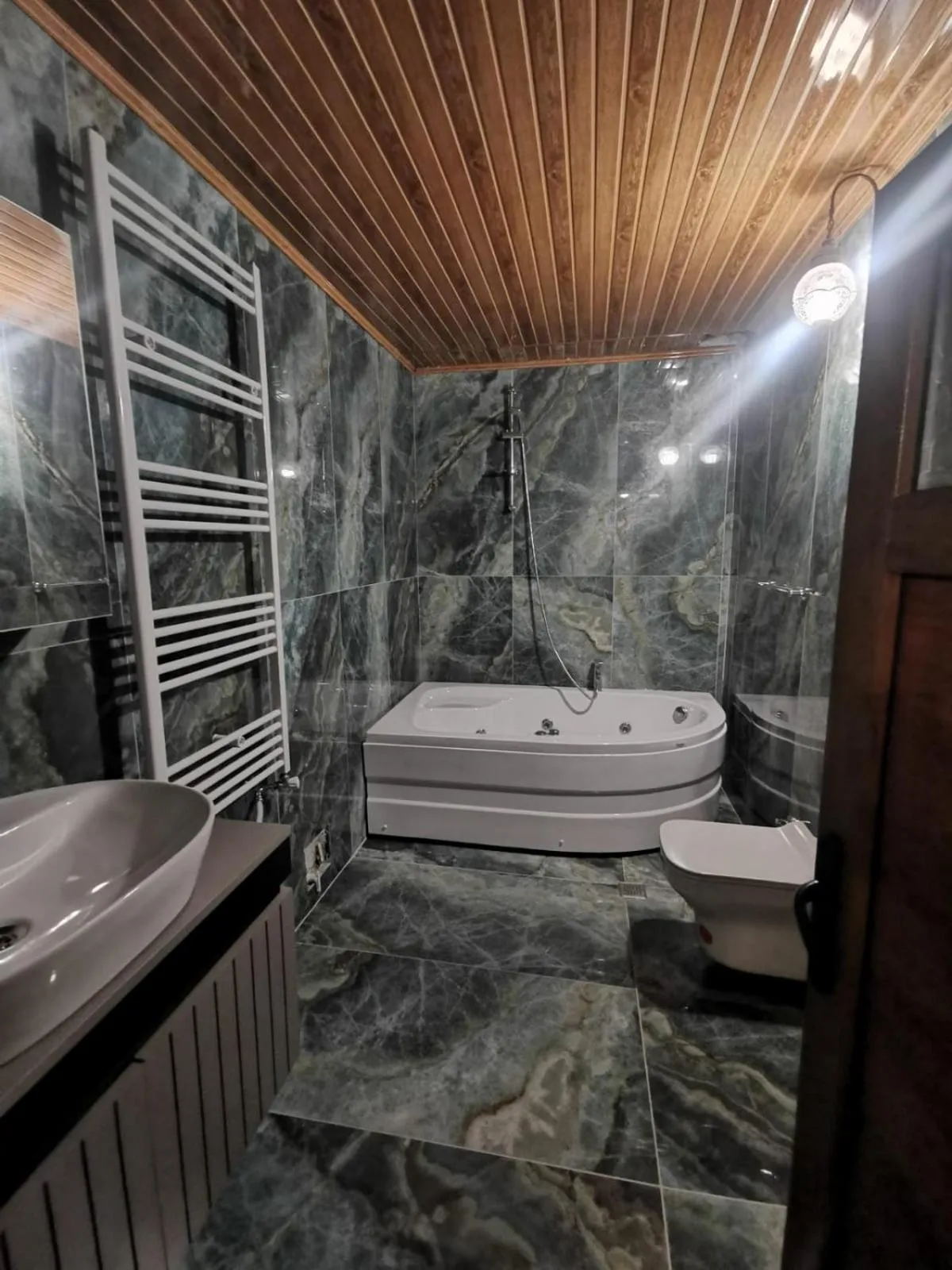 Shower in Falcon Cave Suites