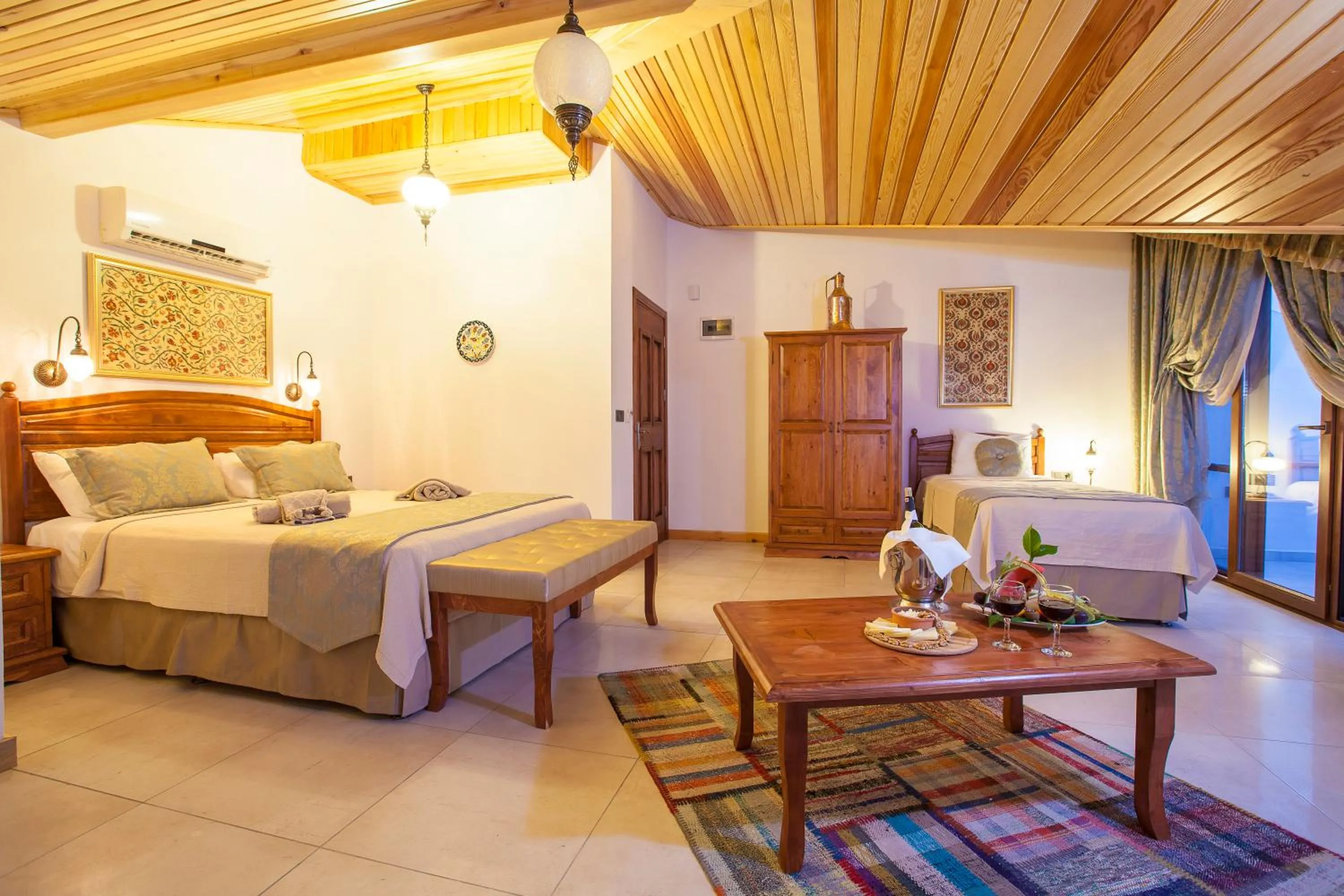 Bedroom, Bed in My Marina Select Hotel