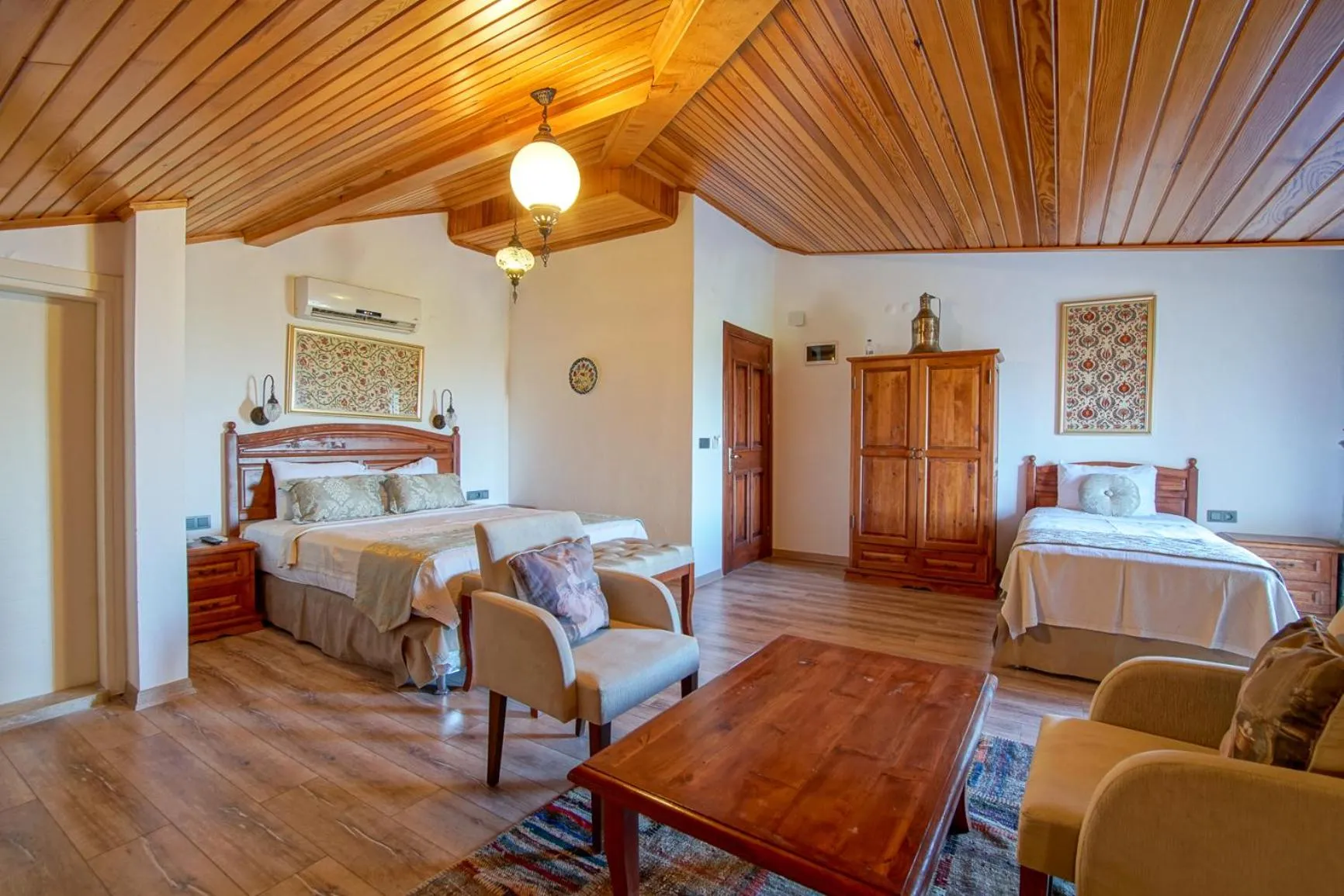 Bed in My Marina Select Hotel