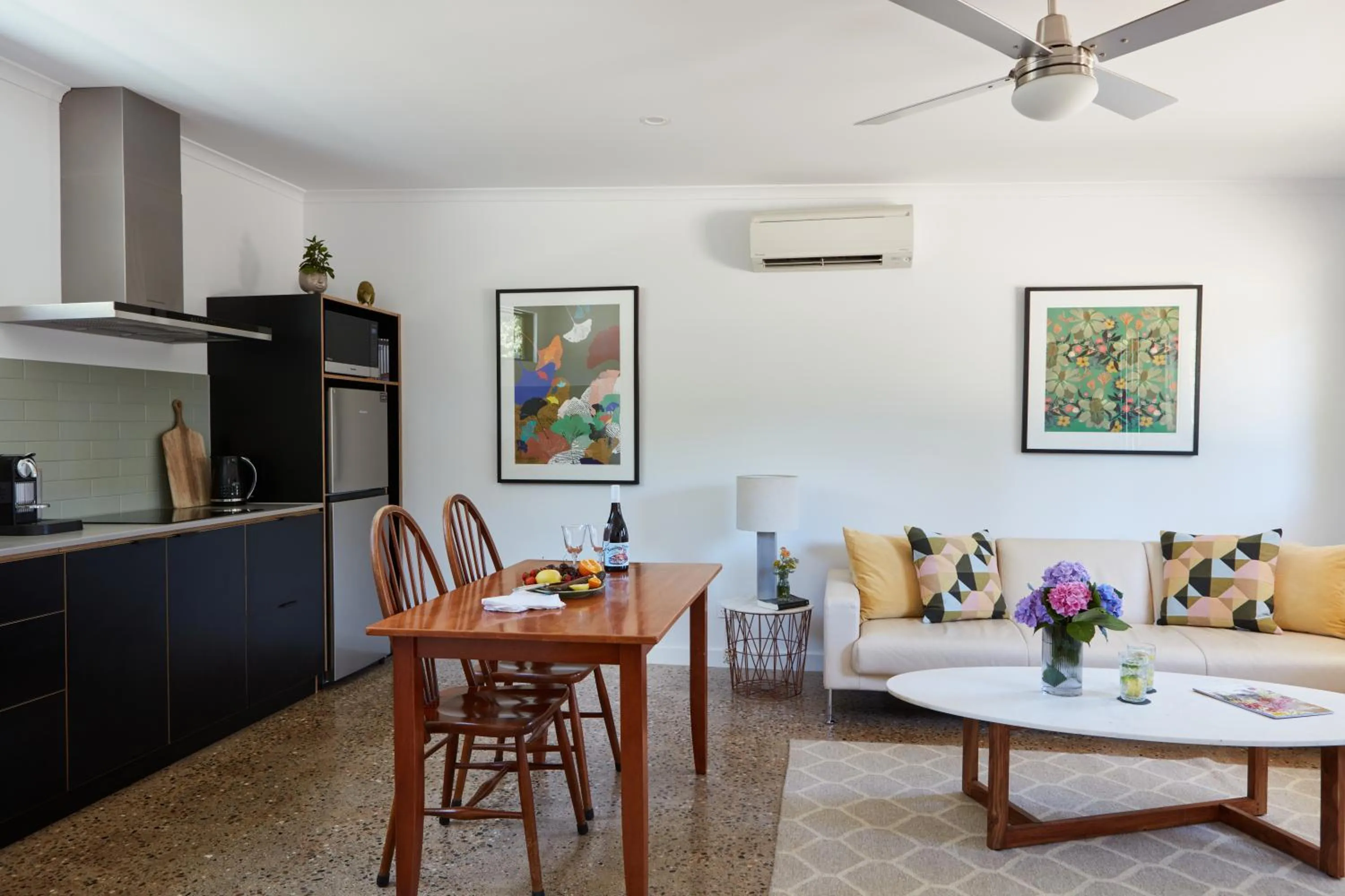Living room in Goldfield Holiday Units