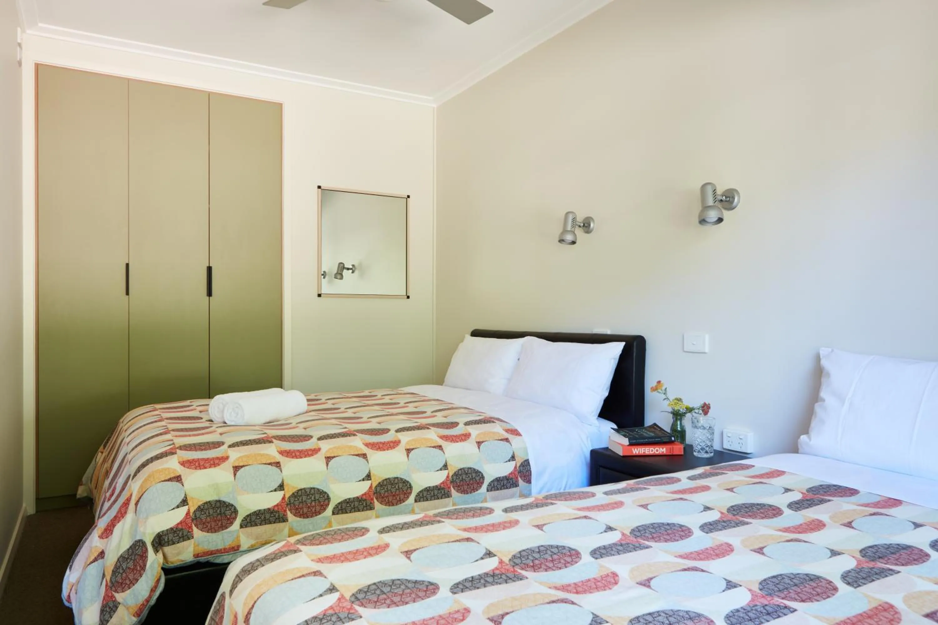 Bed in Goldfield Holiday Units